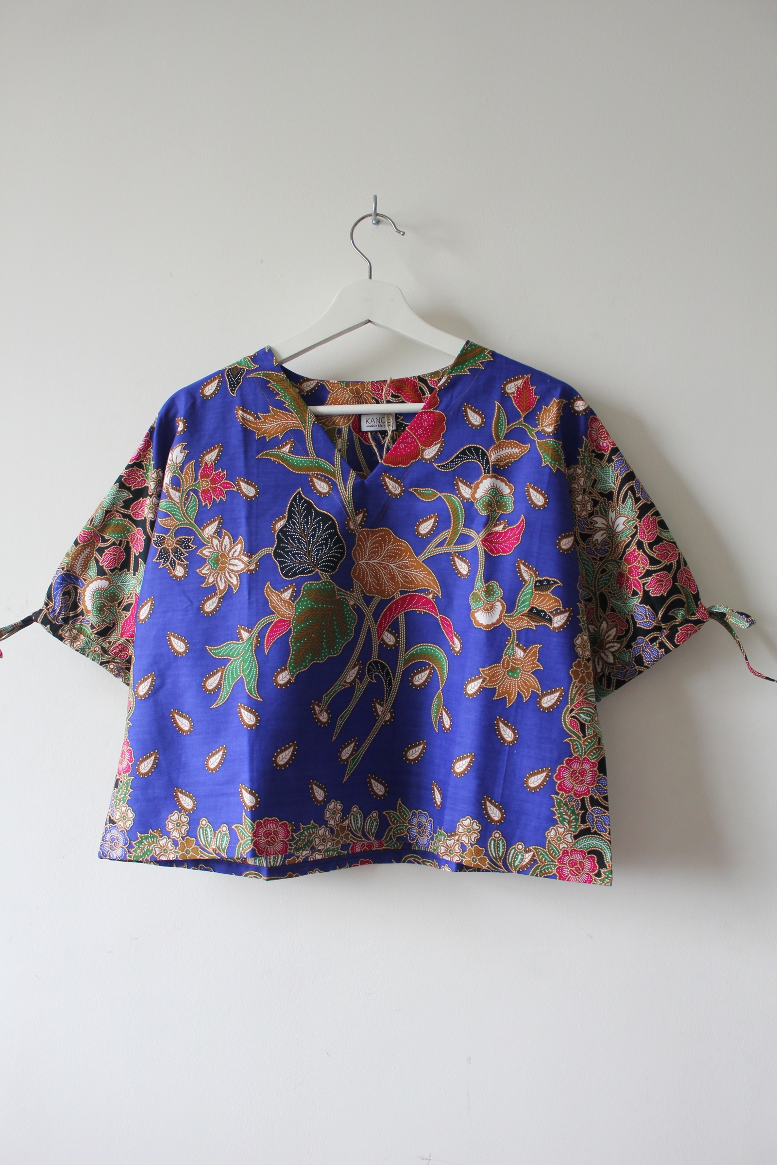 Avery Dae Batik Top - Layang