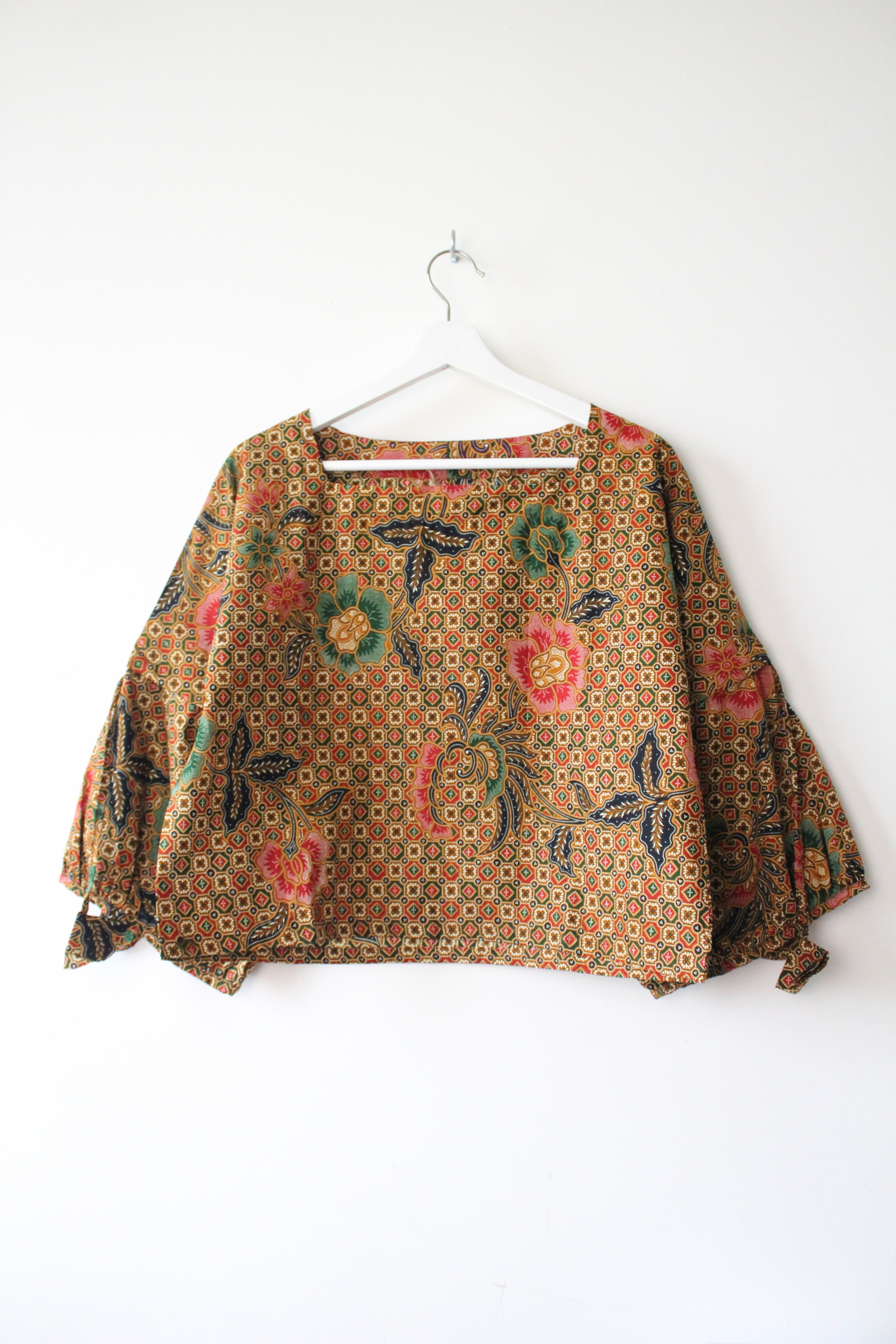Klassik Batik Top - Pasir