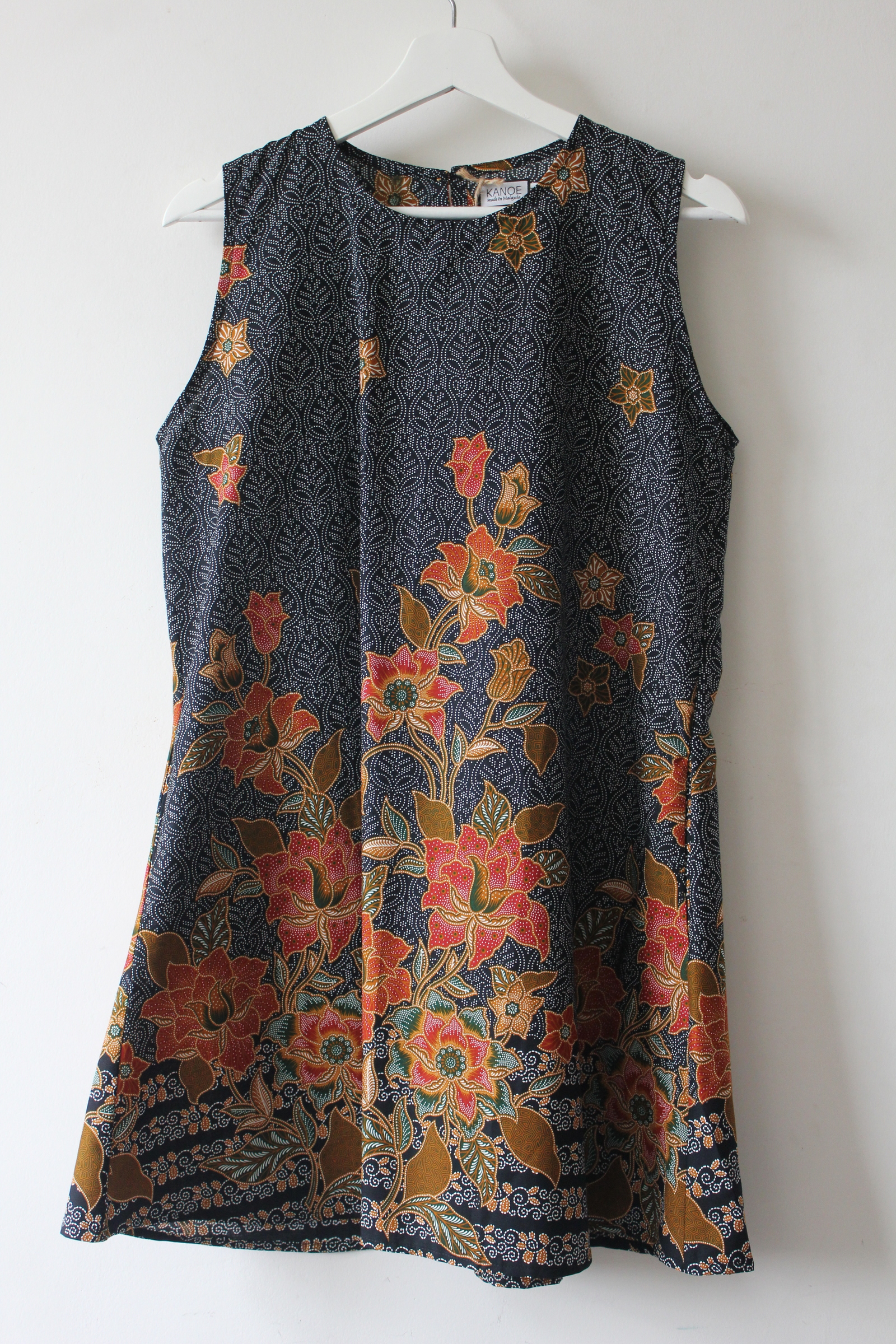 Batik Shift Dress (M) - Nite