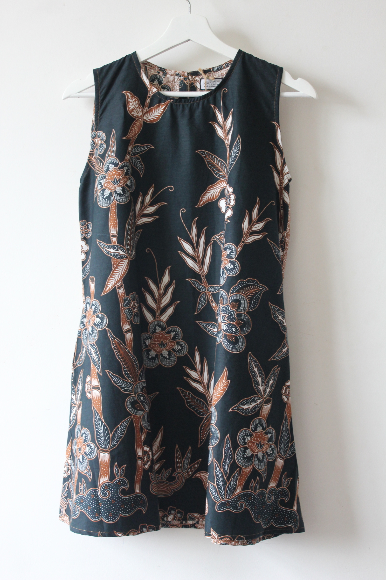 Batik Shift Dress (S) - Yoru