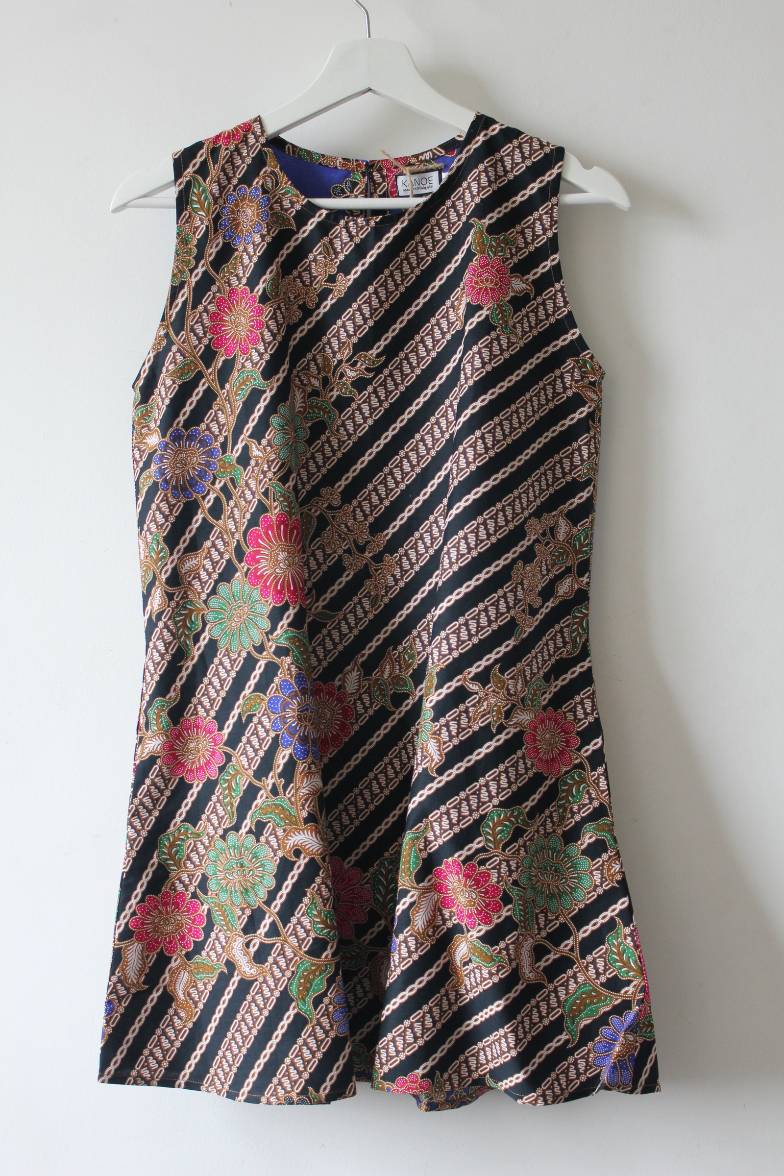 Batik Shift Dress (S) - Yuuto