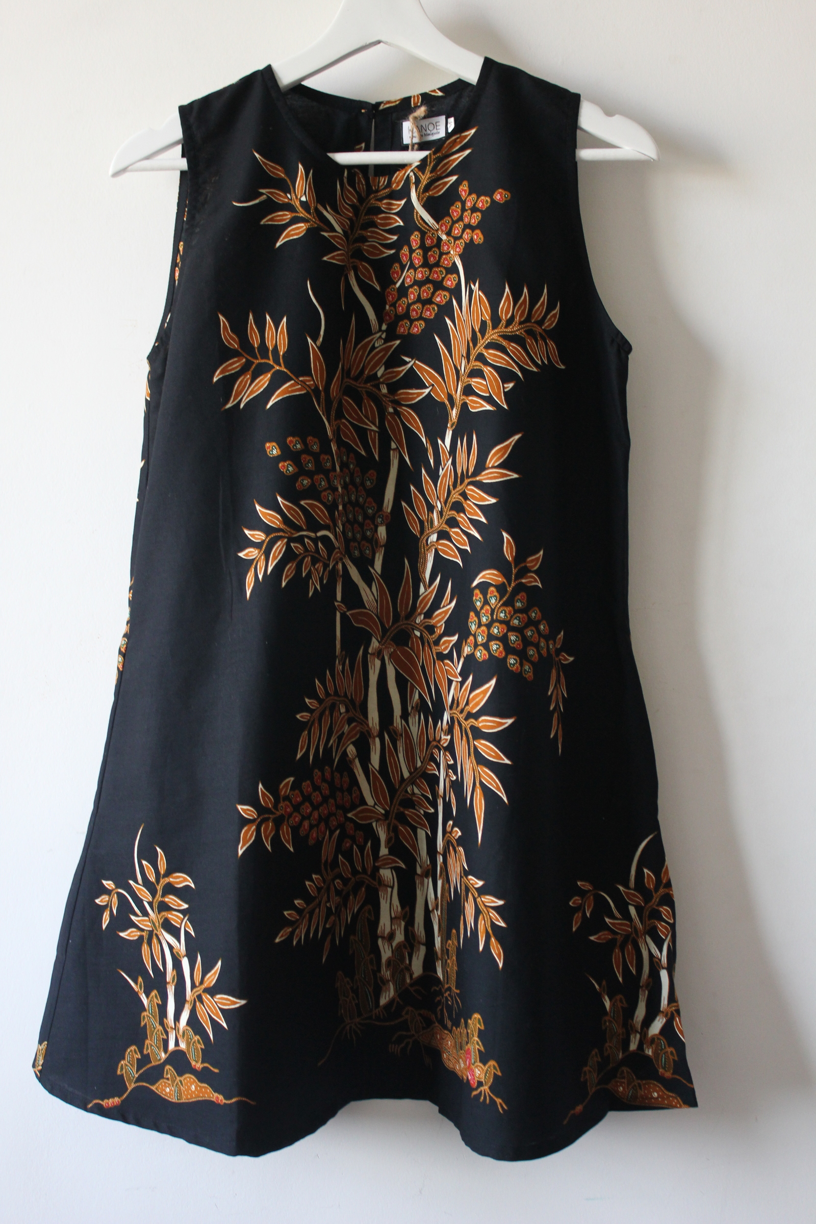 Batik Shift Dress (M) - Maria
