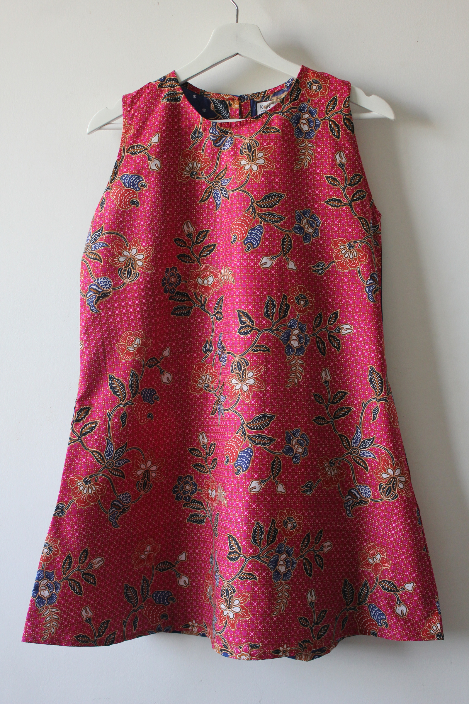Batik Shift Dress (S) - Minnie