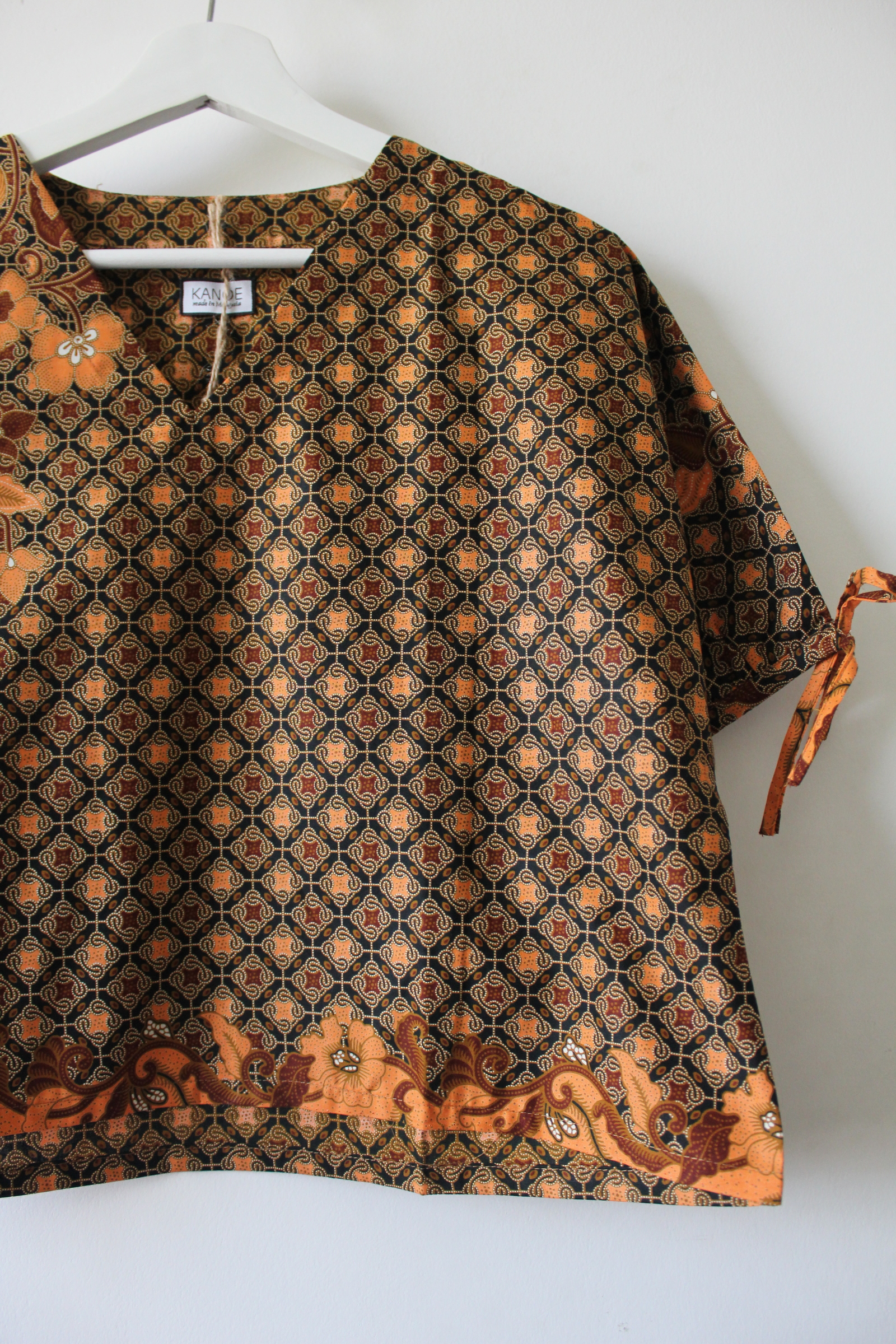 Avery Dae Batik Top - Ardijah