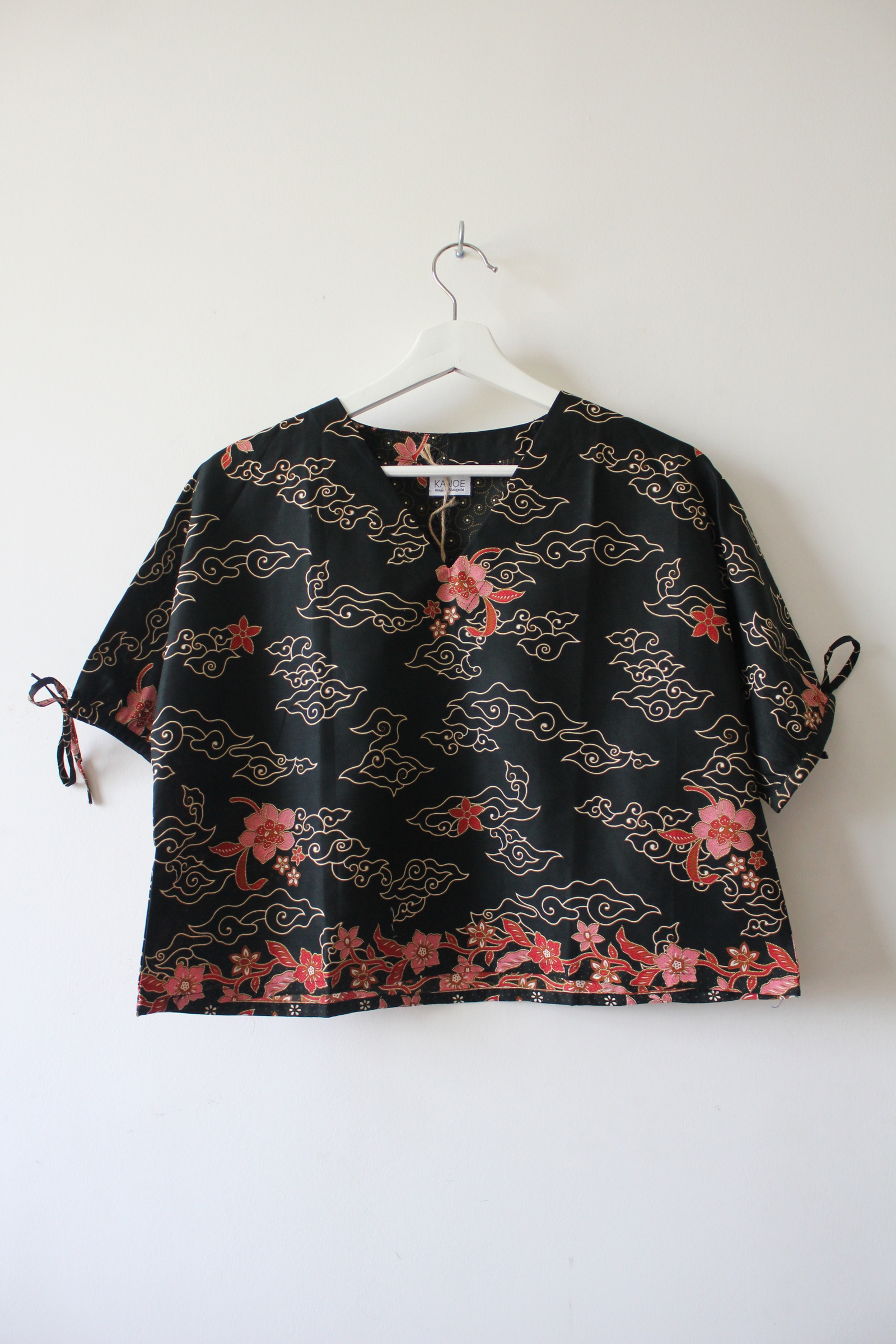 Avery Dae Batik Top - Yun (Cherry)
