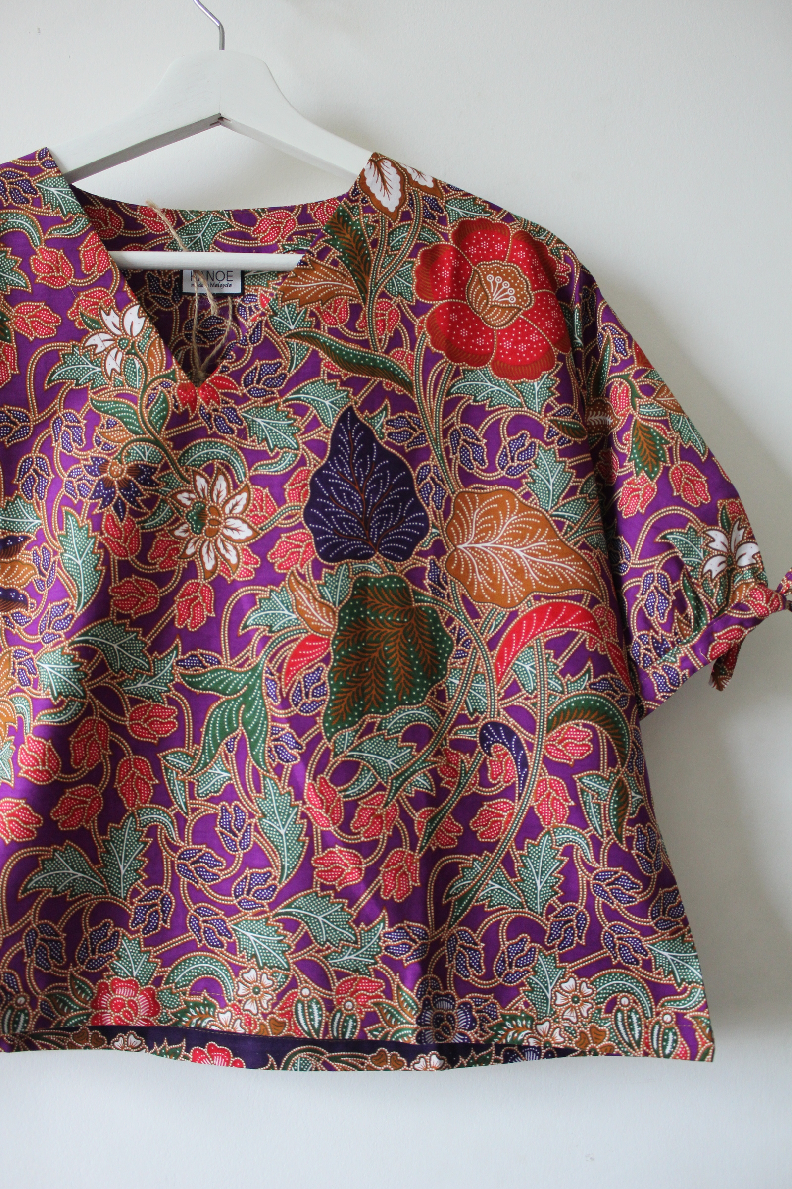 Avery Dae Batik Top - Meriah