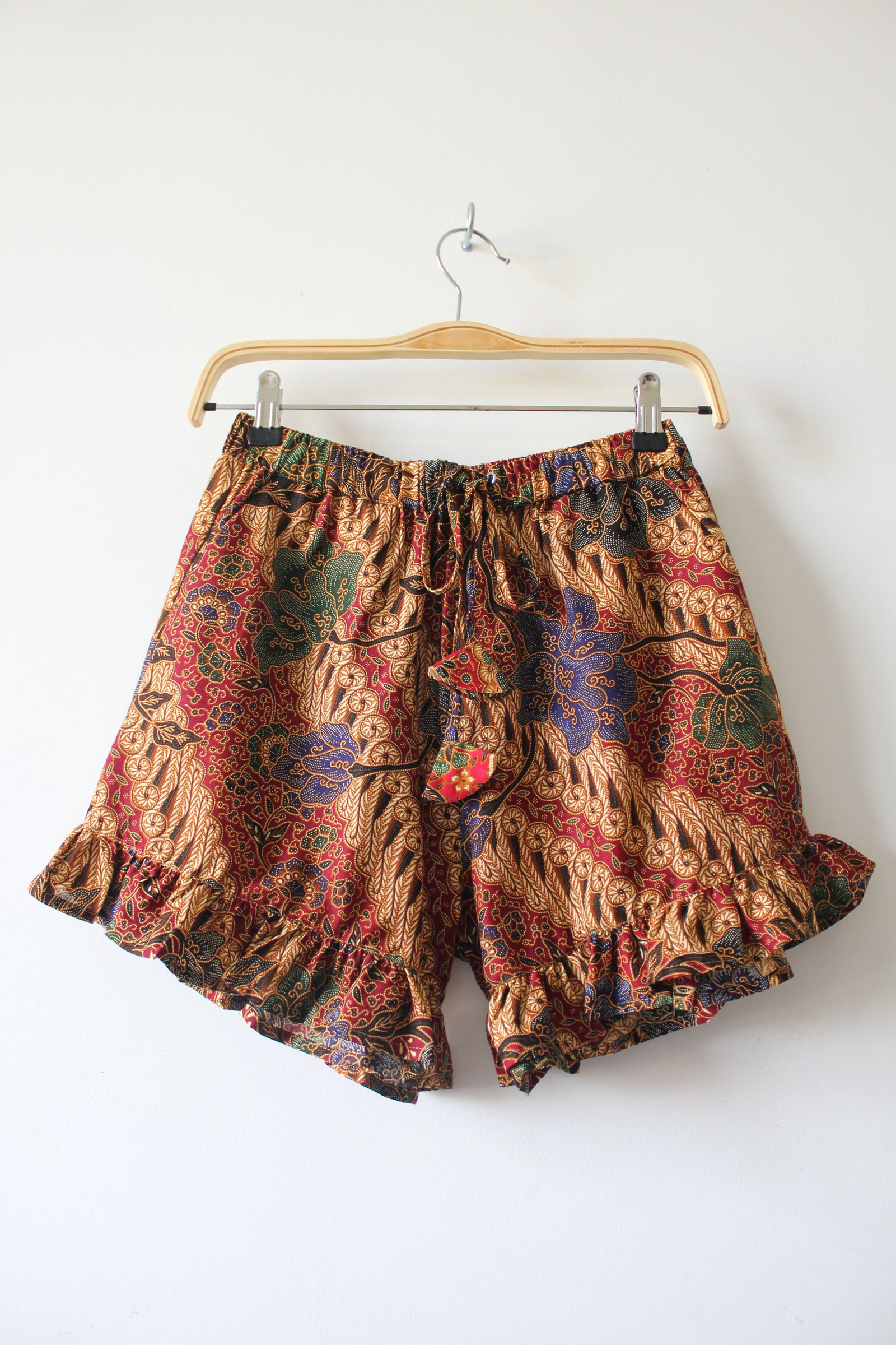 Batik Frou Shorts - Jossie