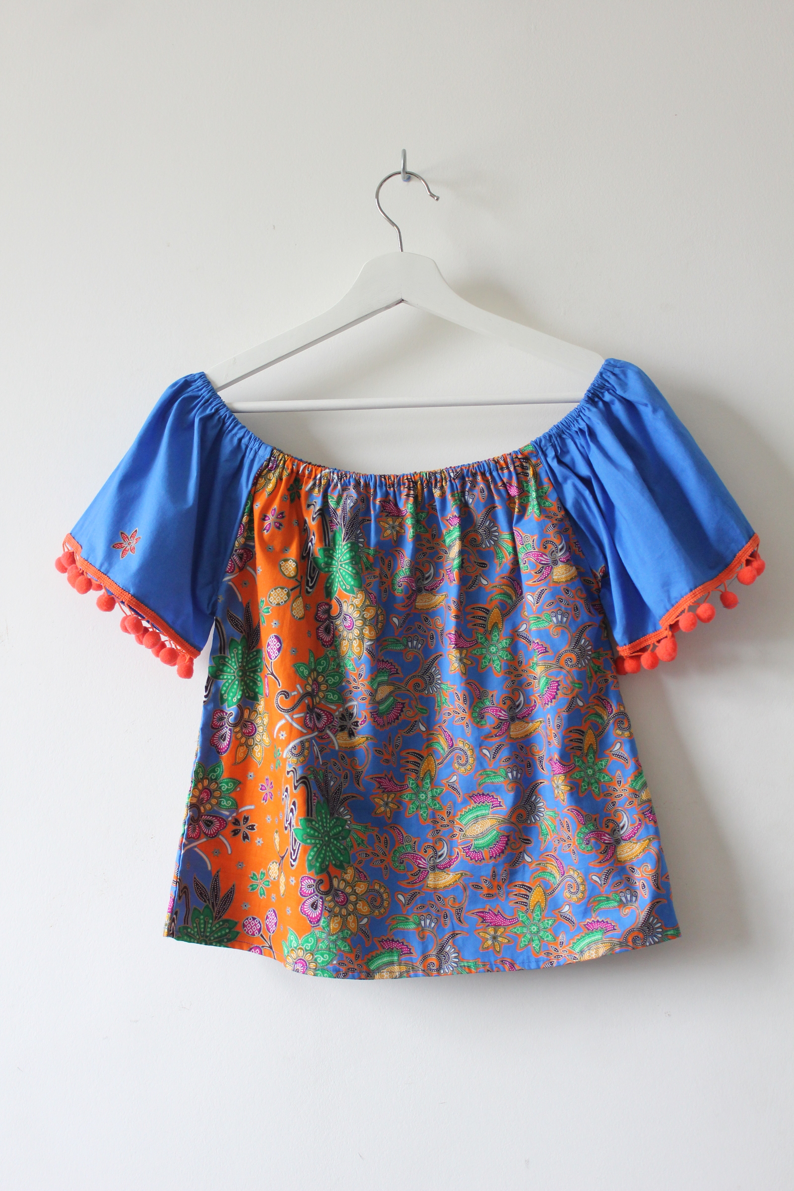 Off Shoulder Batik Top - Dora ( Pom-Pom )