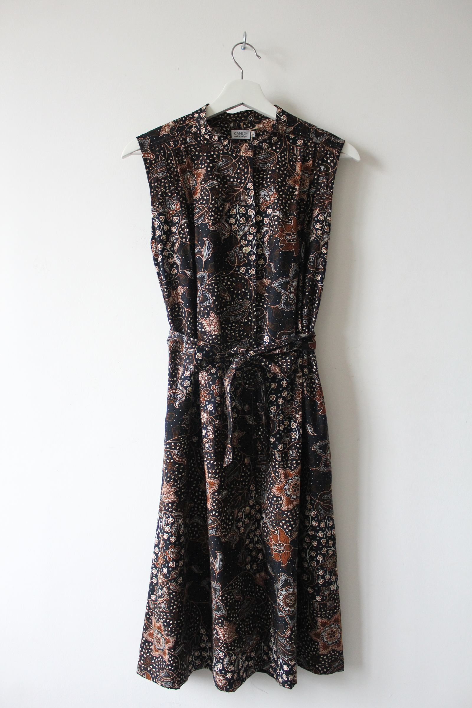 Button Down Dress (L) - Bronze Stars