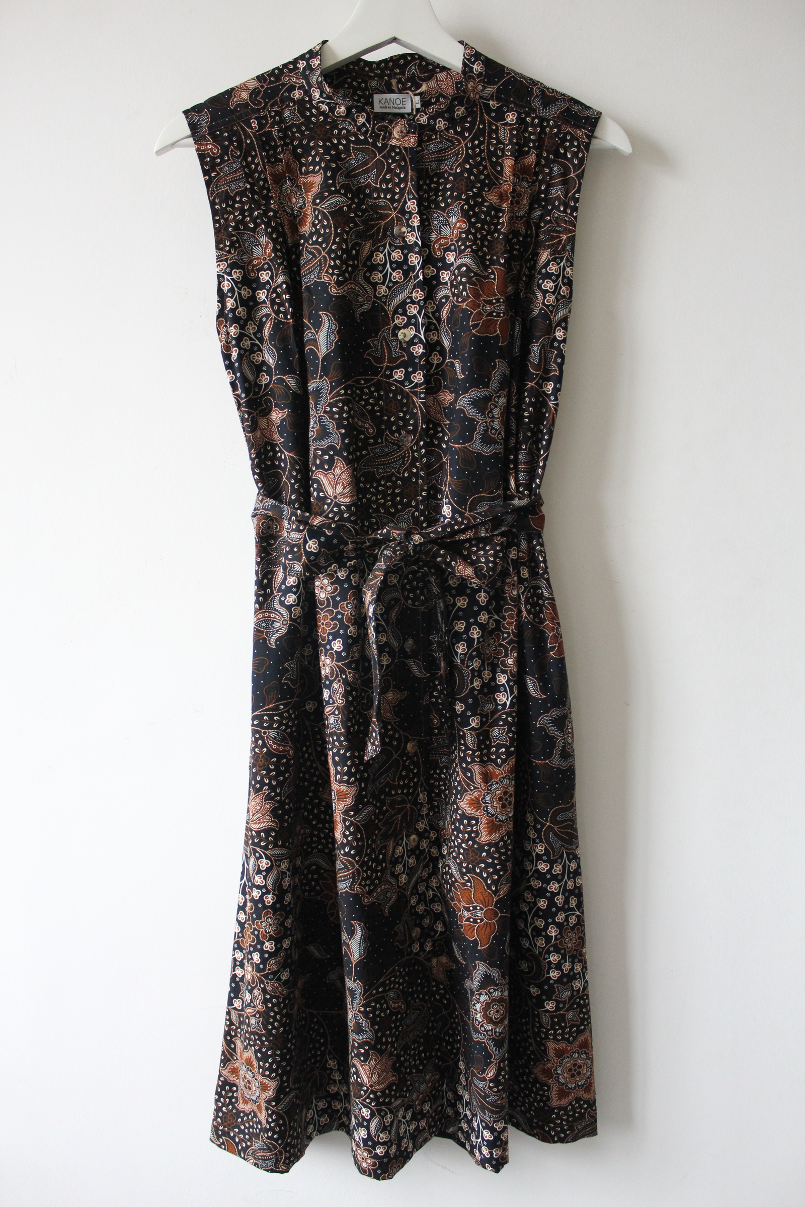 Button Down Dress (L) - Bronze Stars