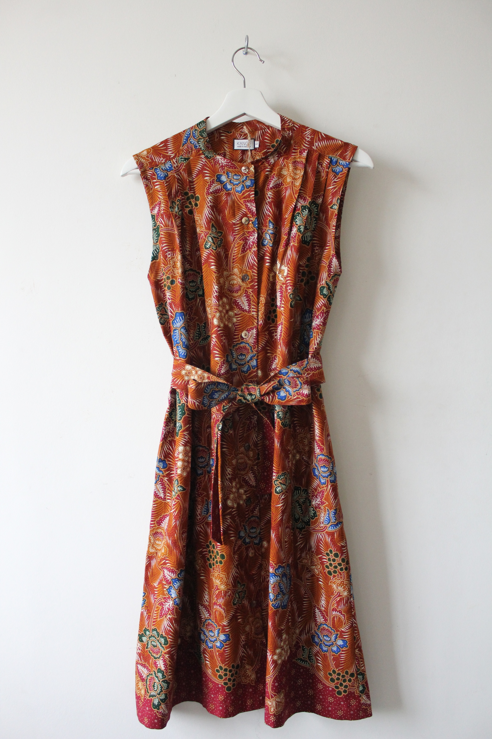 Button Down Dress (L) - Savannah