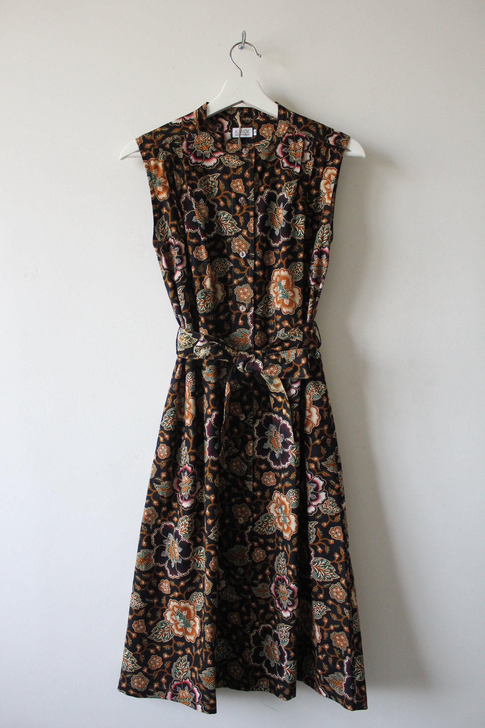 Button Down Dress (M) - Kuro