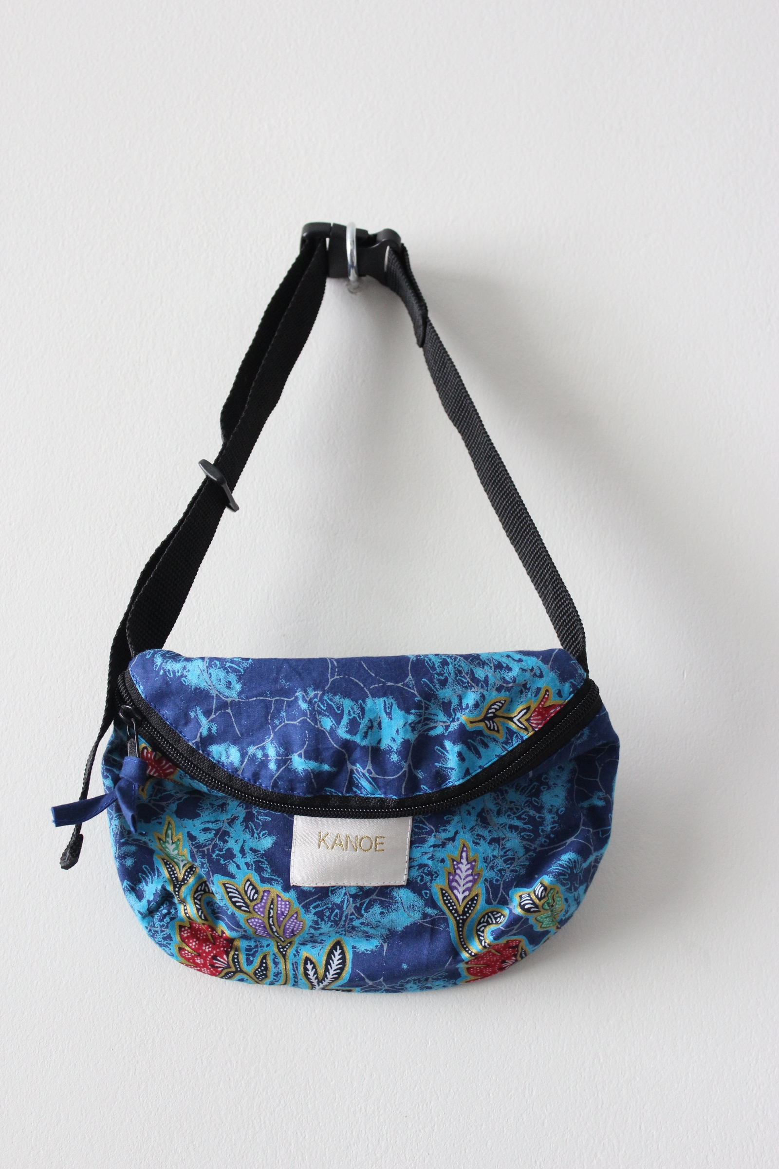 Batik Fanny Pack - Fira
