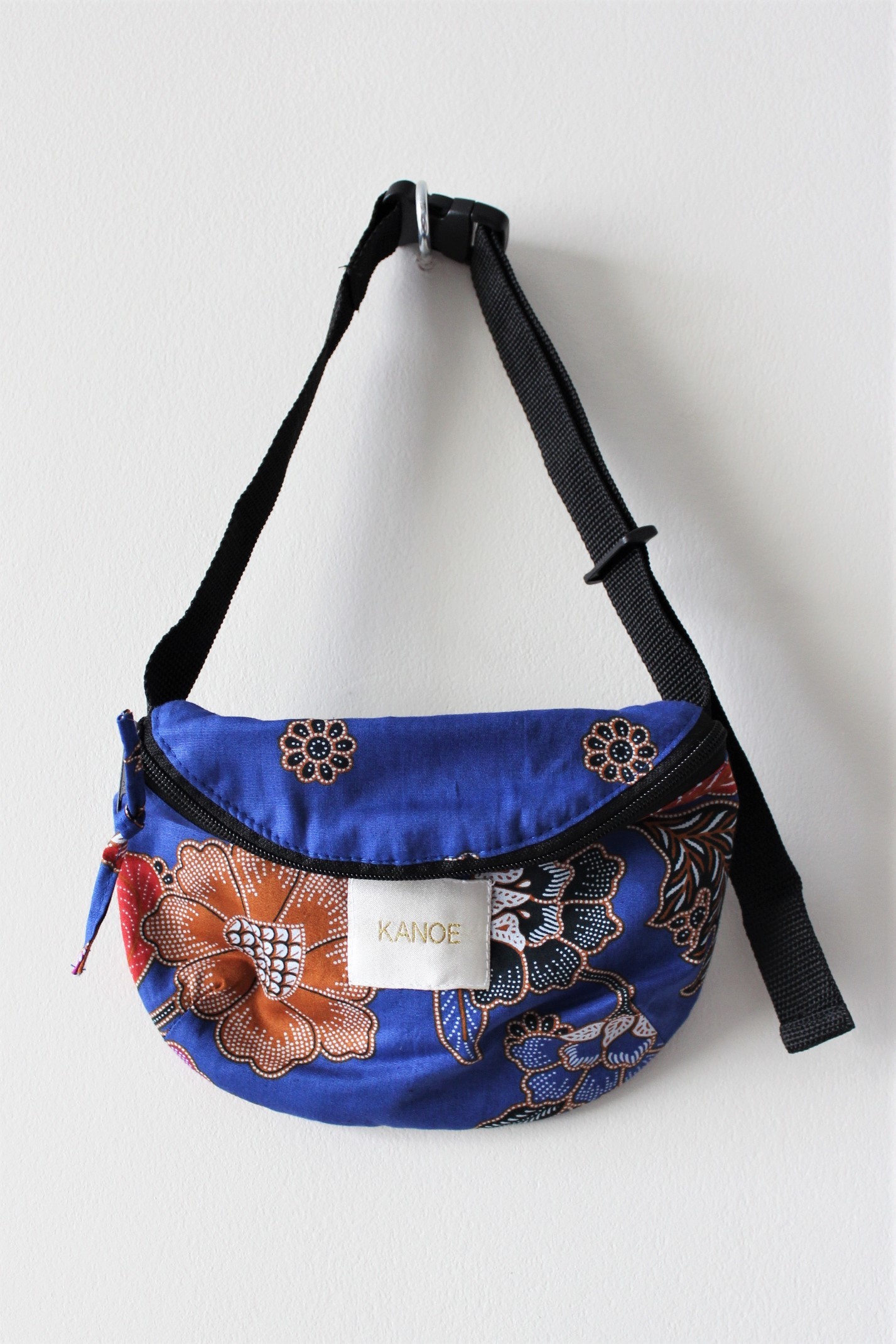Batik Fanny Pack - Daphne