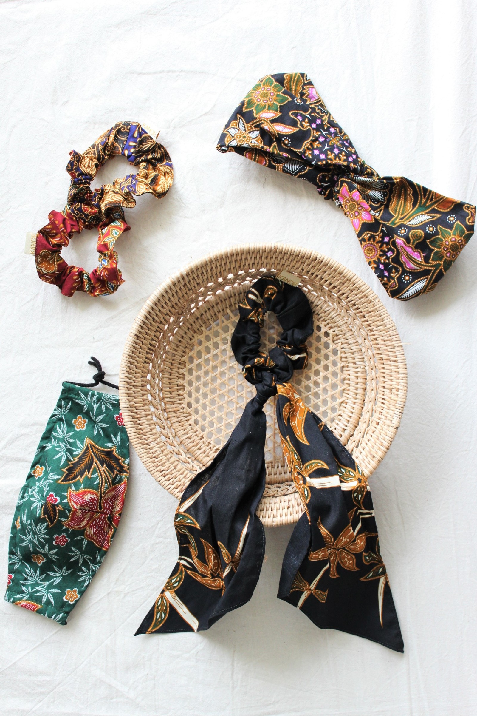 Batik Accessories Combo Pack