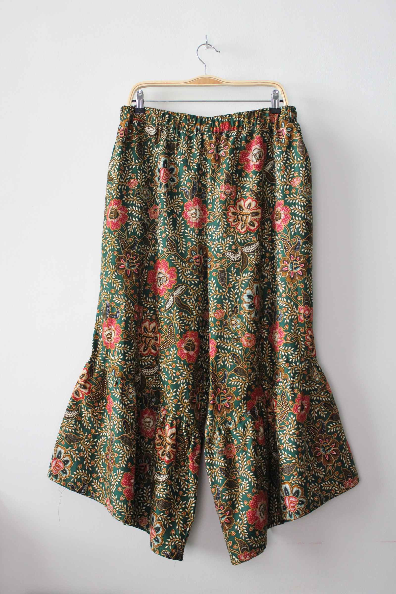 BIG GIRL Batik Frou Pants - Chloe