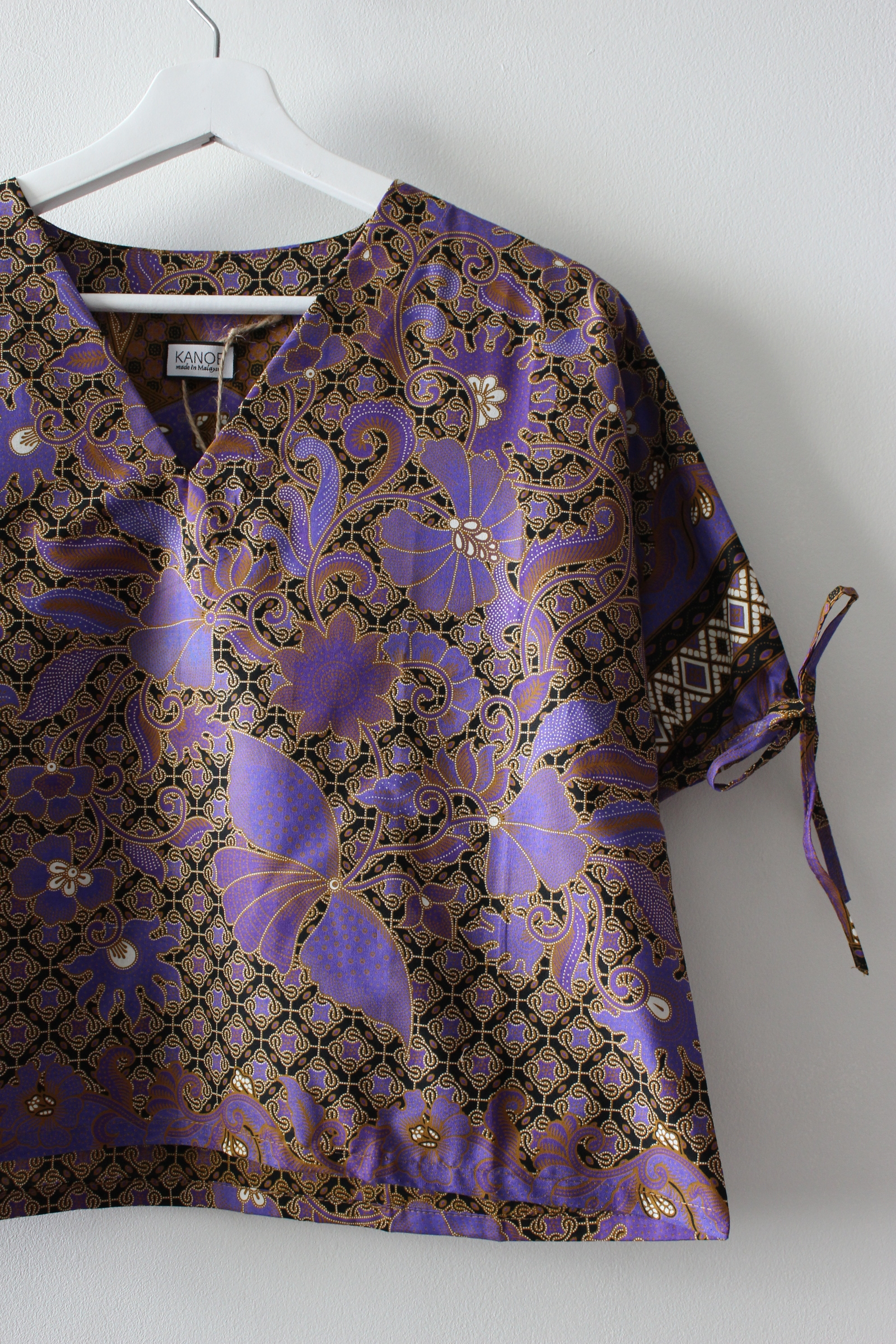 Avery Dae Batik Top - Senai