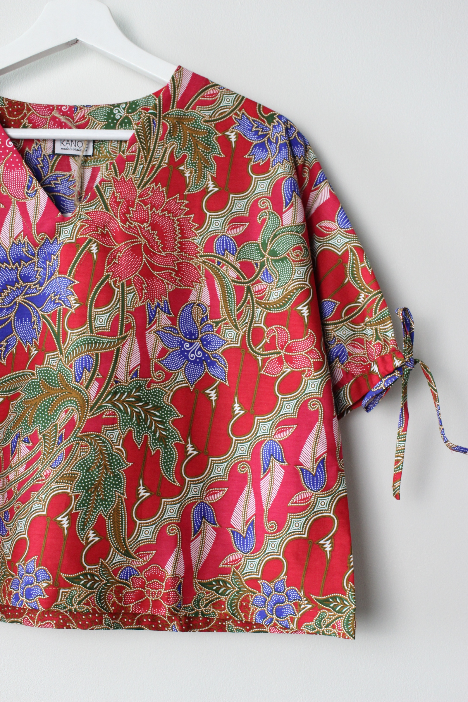 Avery Dae Batik Top - Lei