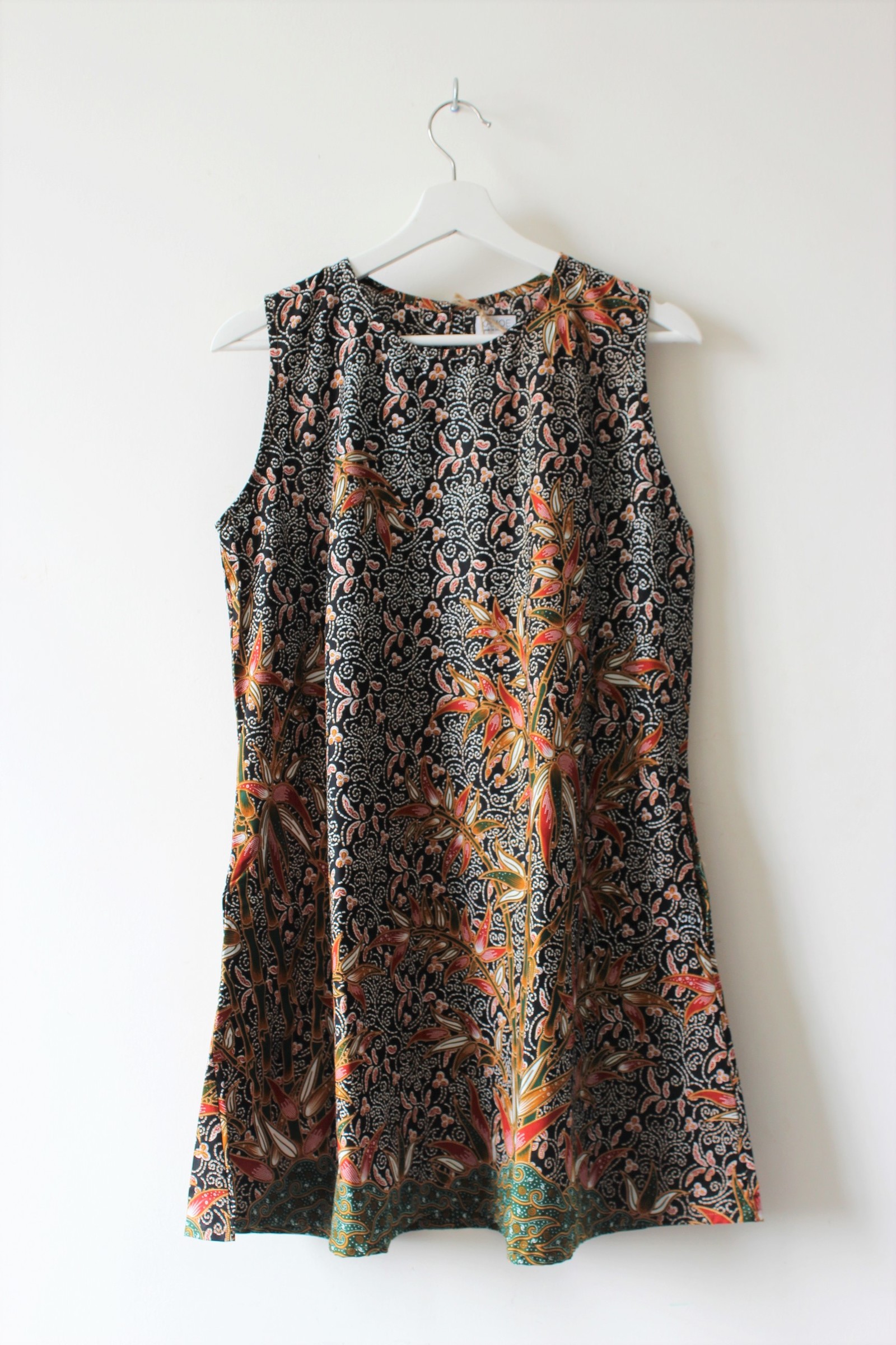 Batik Shift Dress (M) - Jesse (Black)
