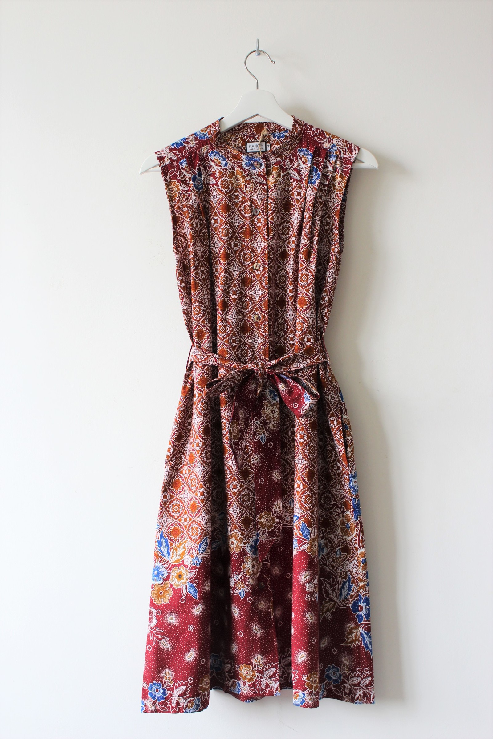Button Down Dress (M) - Eva (Red)