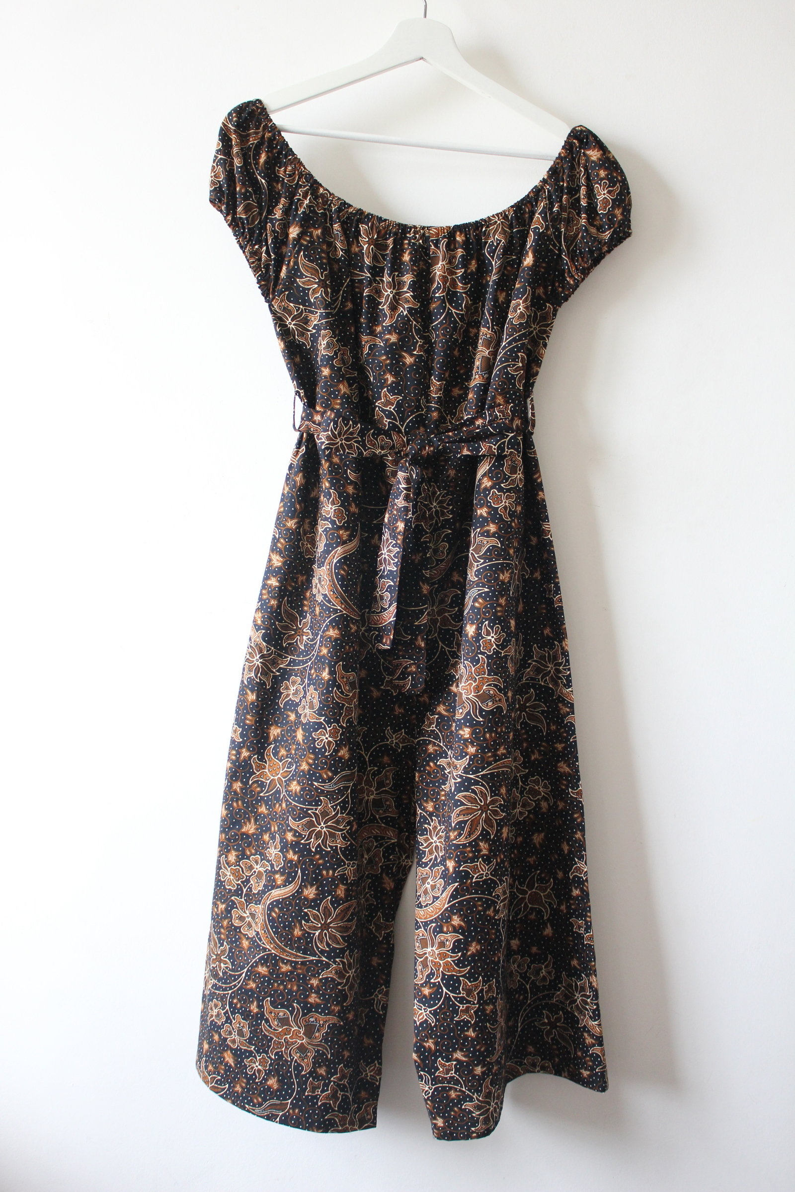 AveryDae Batik Jumpsuit - Bronze Bloom ( L Freesize )