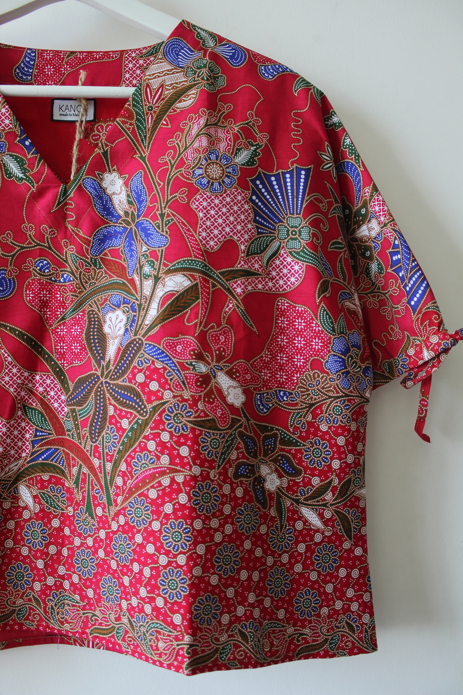 Avery Dae Batik Top - Suki