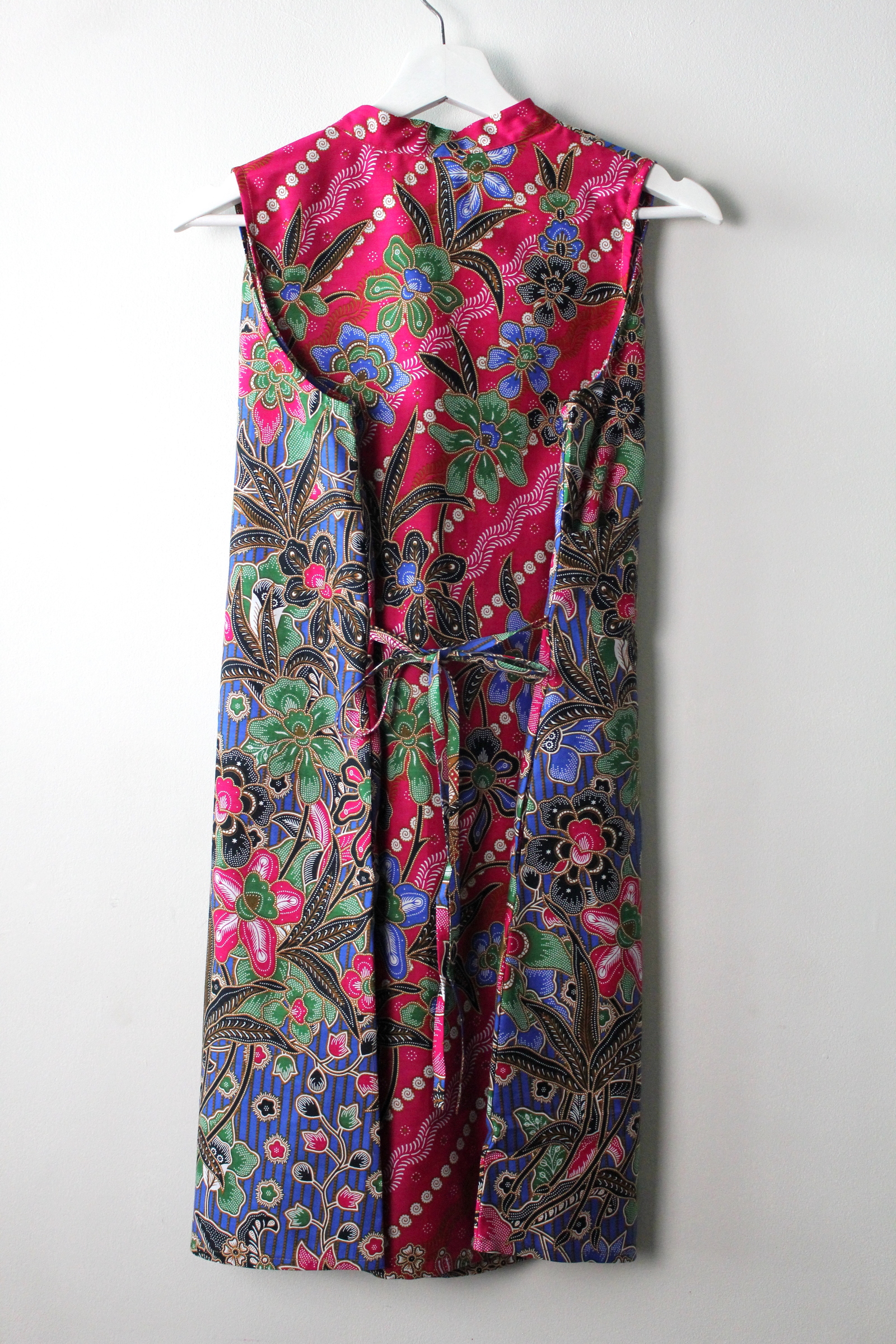 Batik Qi Pao - Peace (L - XL)