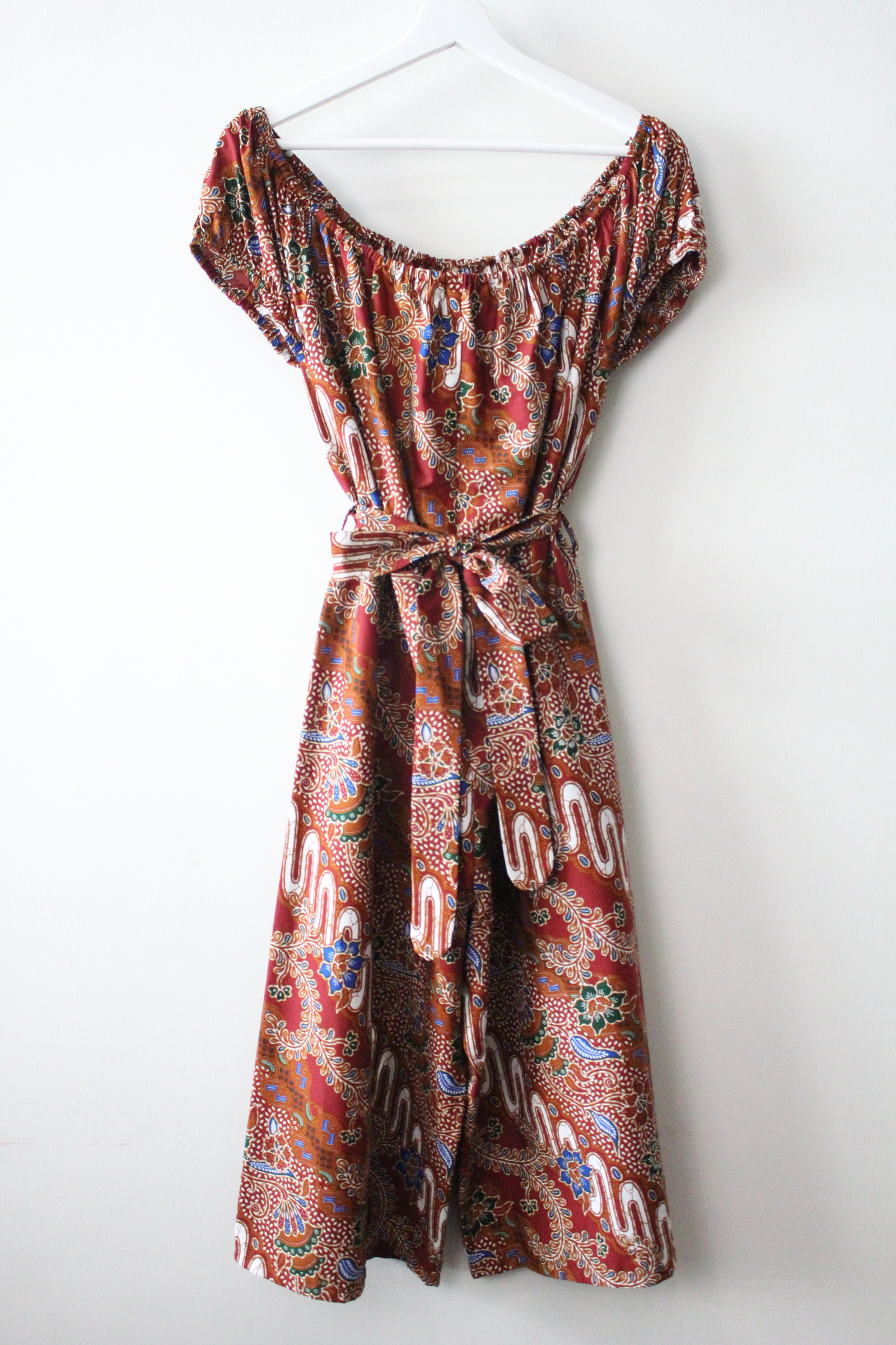 AveryDae Batik Jumpsuit (L) - Ria