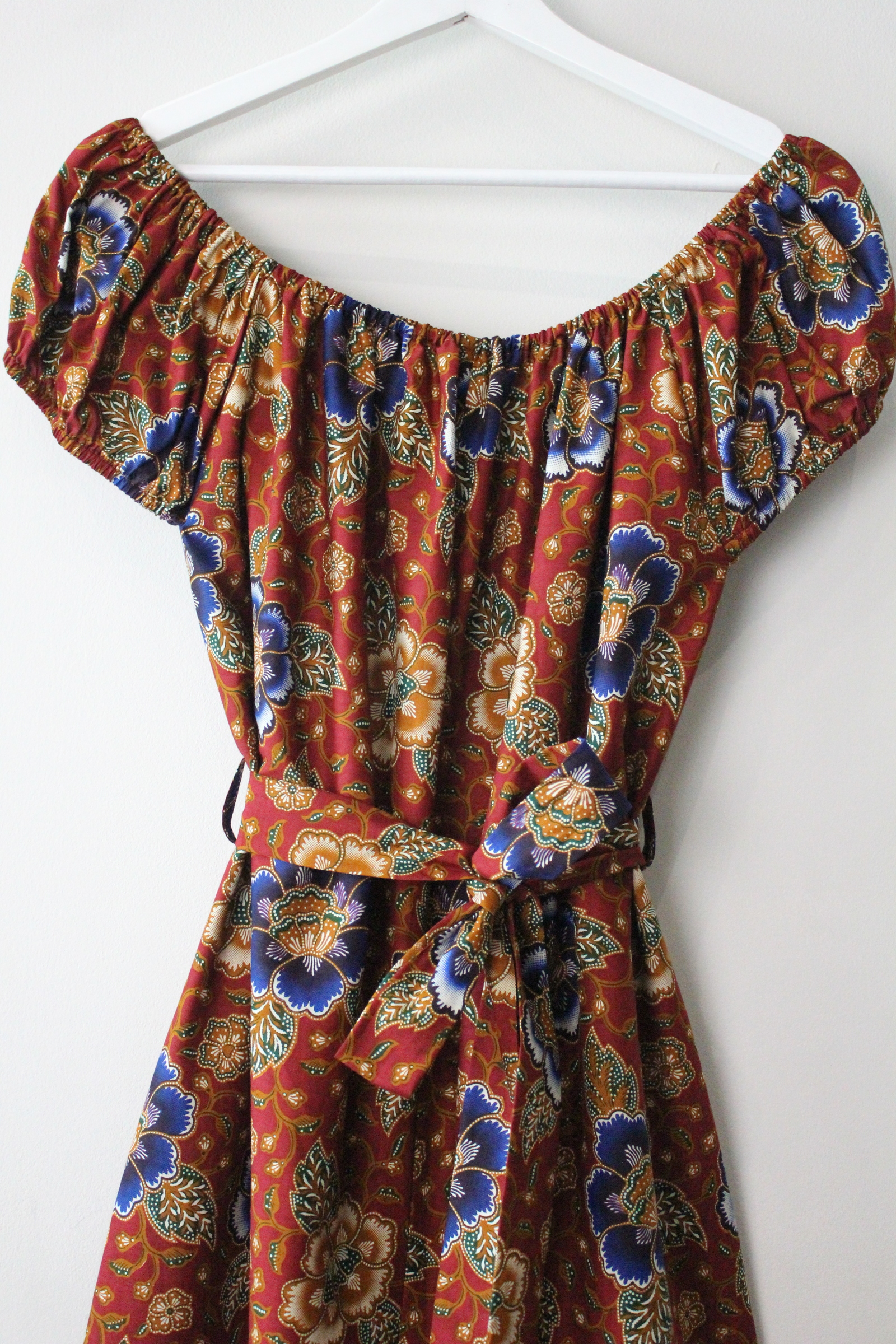 AveryDae Batik Jumpsuit (L) - Meia
