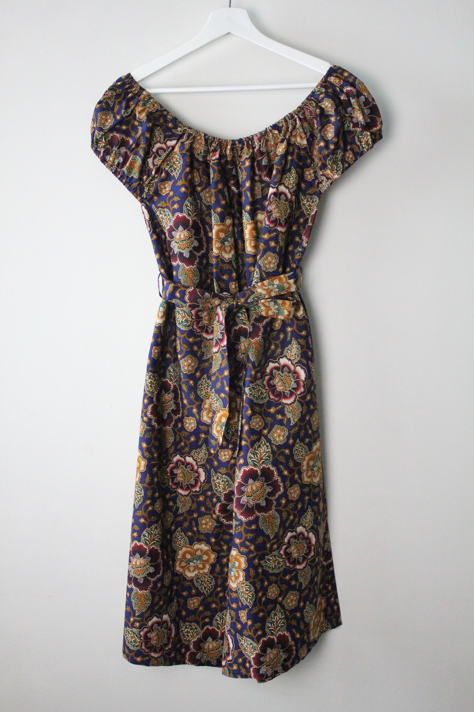 AveryDae Batik Jumpsuit (L) - Vera