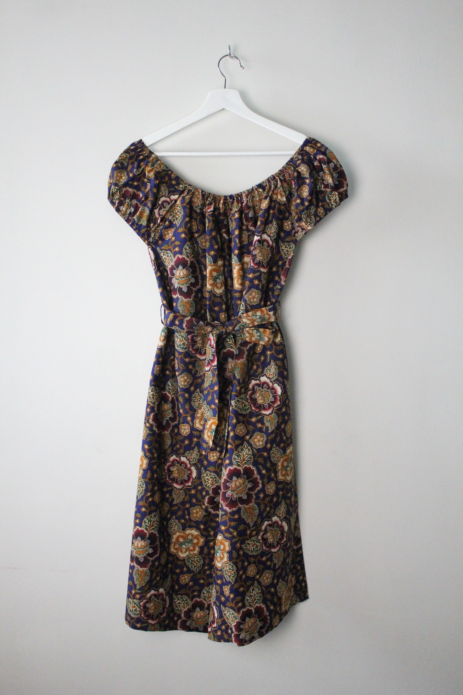 AveryDae Batik Jumpsuit (L) - Vera