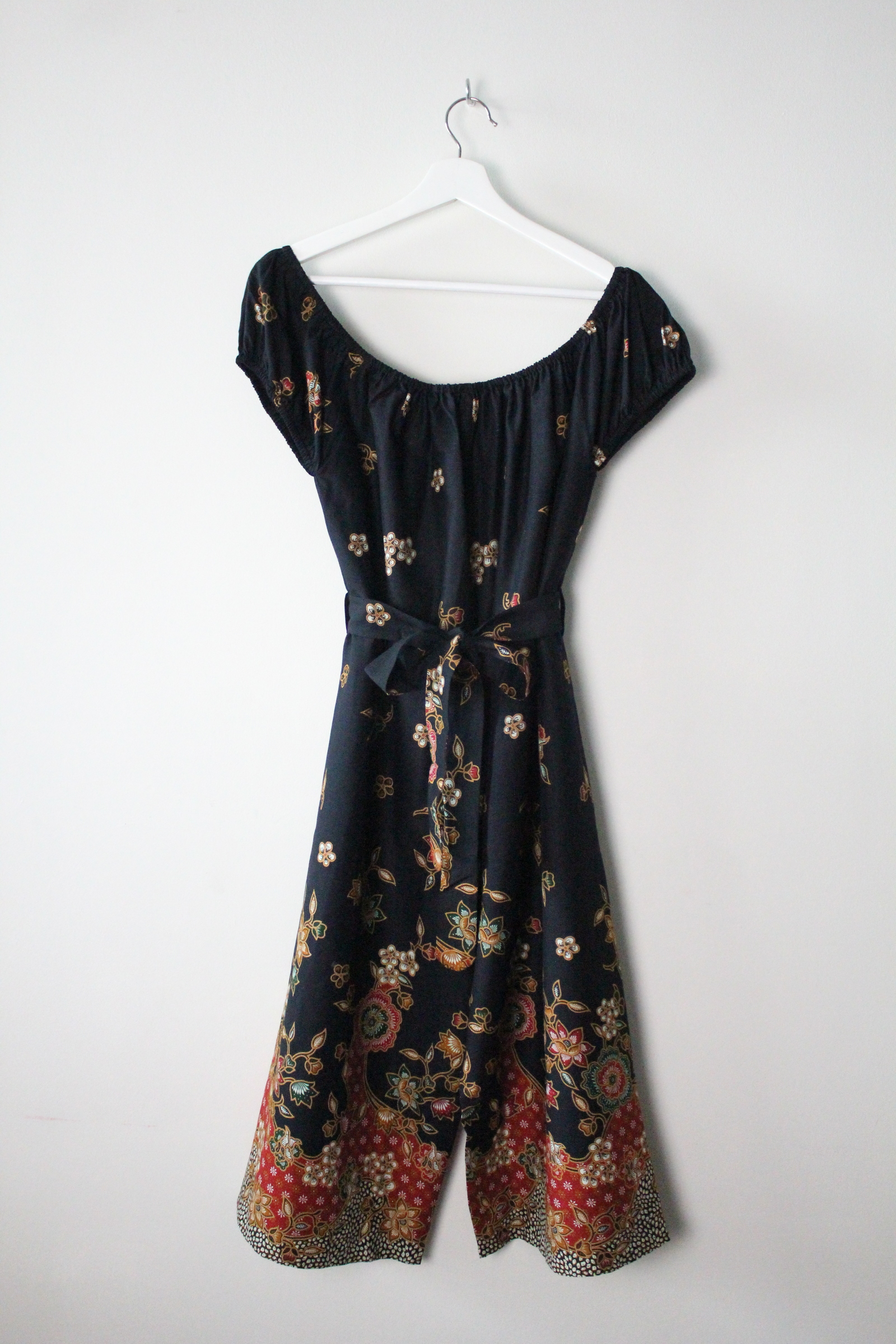 AveryDae Batik Jumpsuit (L) - Hao