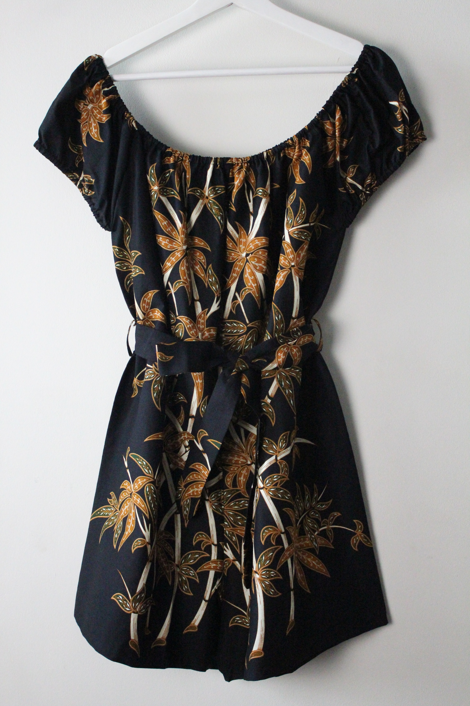 AveryDae Batik Playsuit (L) - Pompei