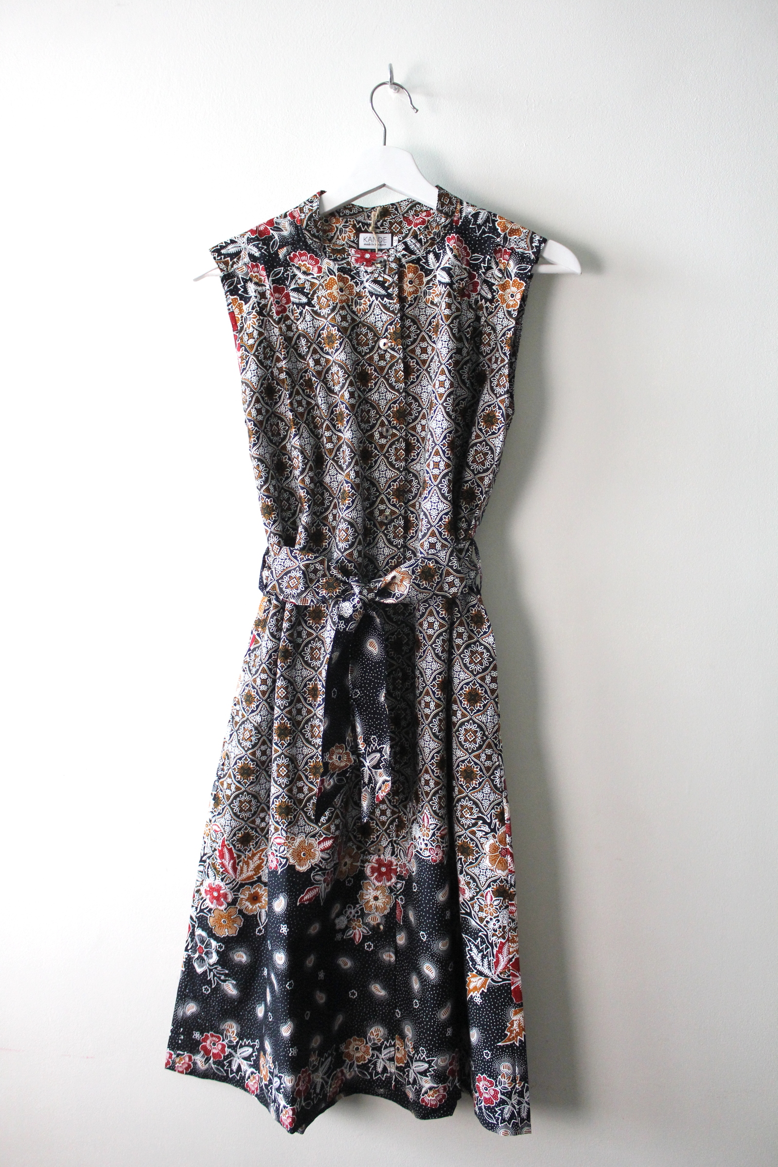 Button Down Dress (M) - Silvia