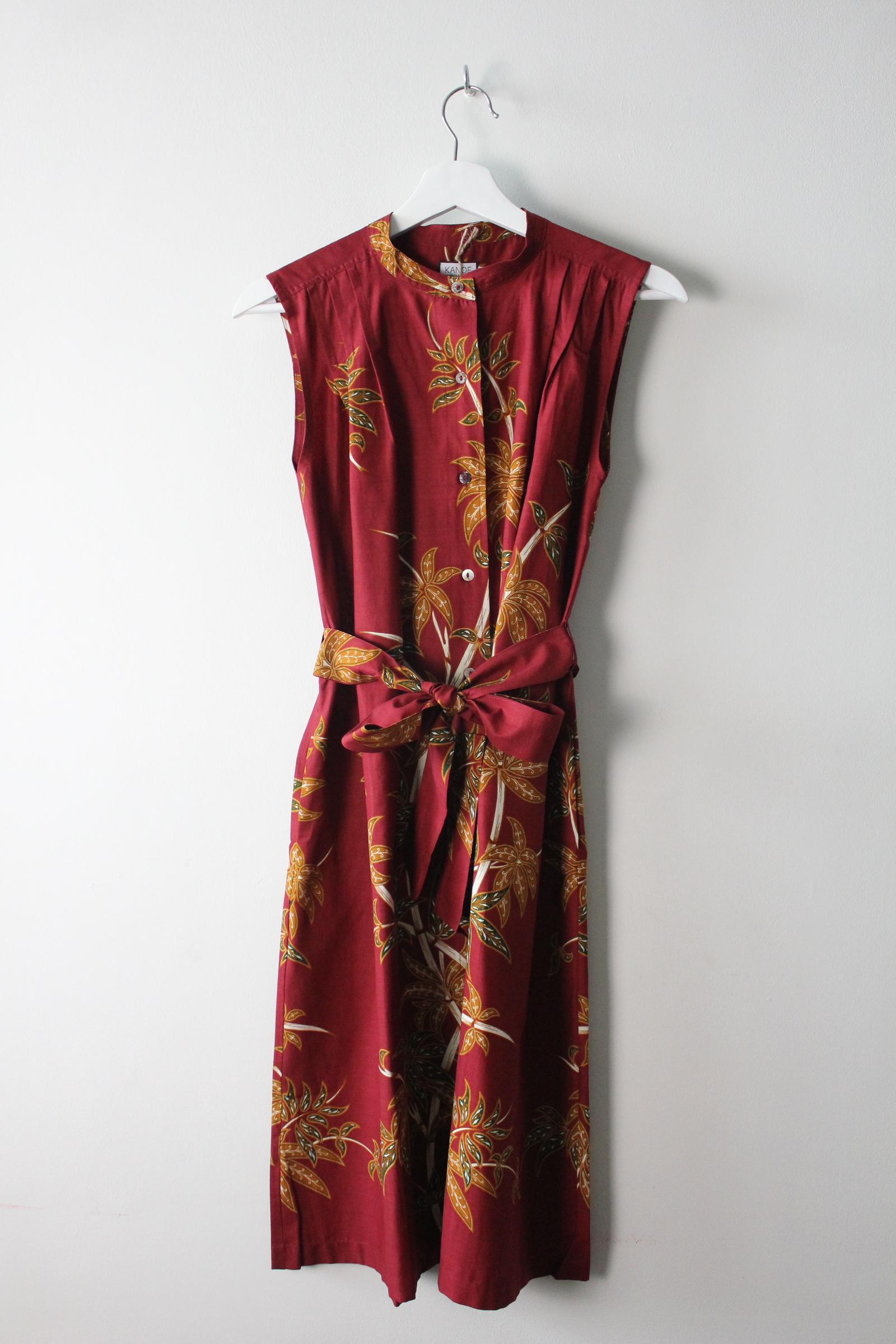 Button Down Dress (M) - Aivyn