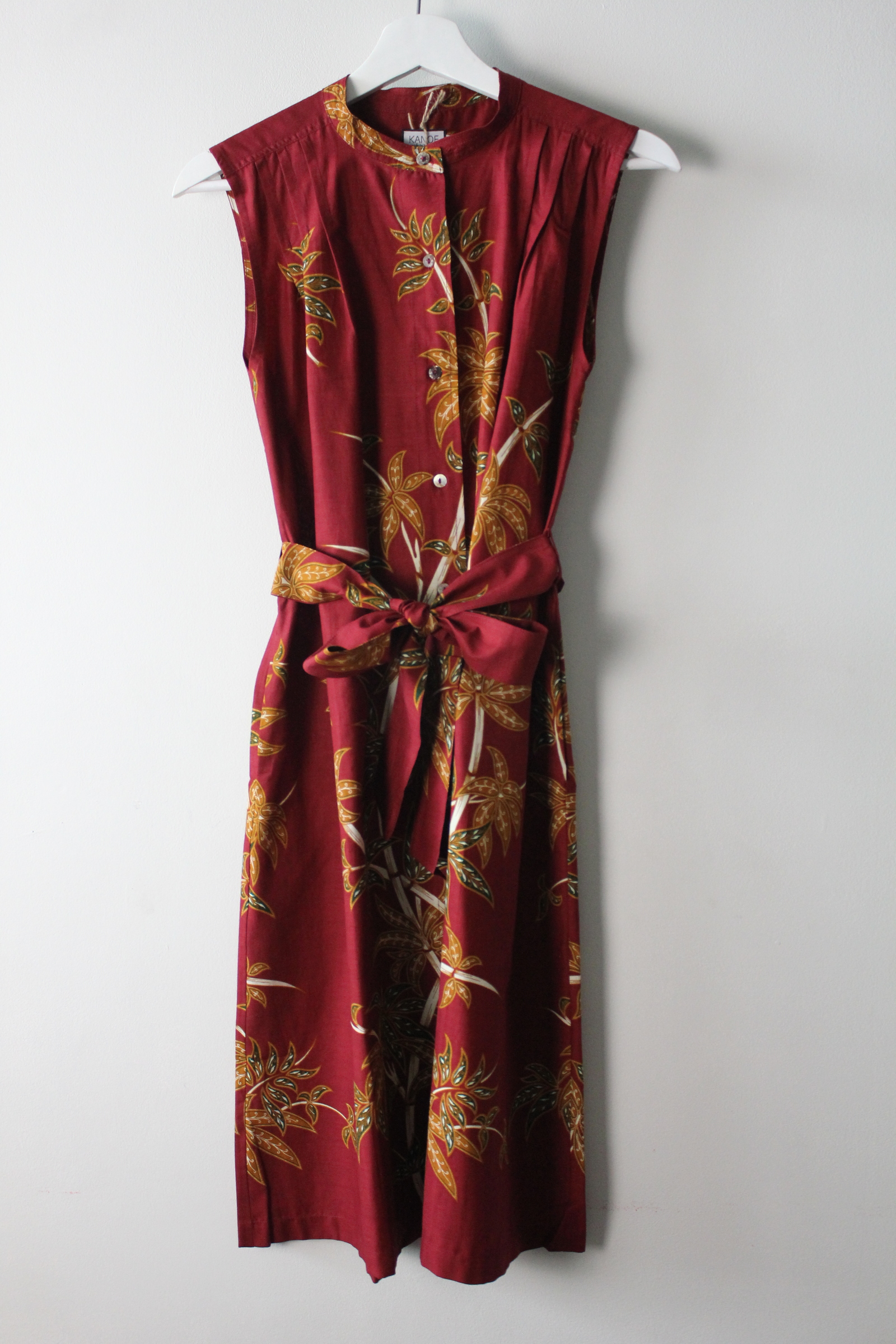 Button Down Dress (M) - Aivyn