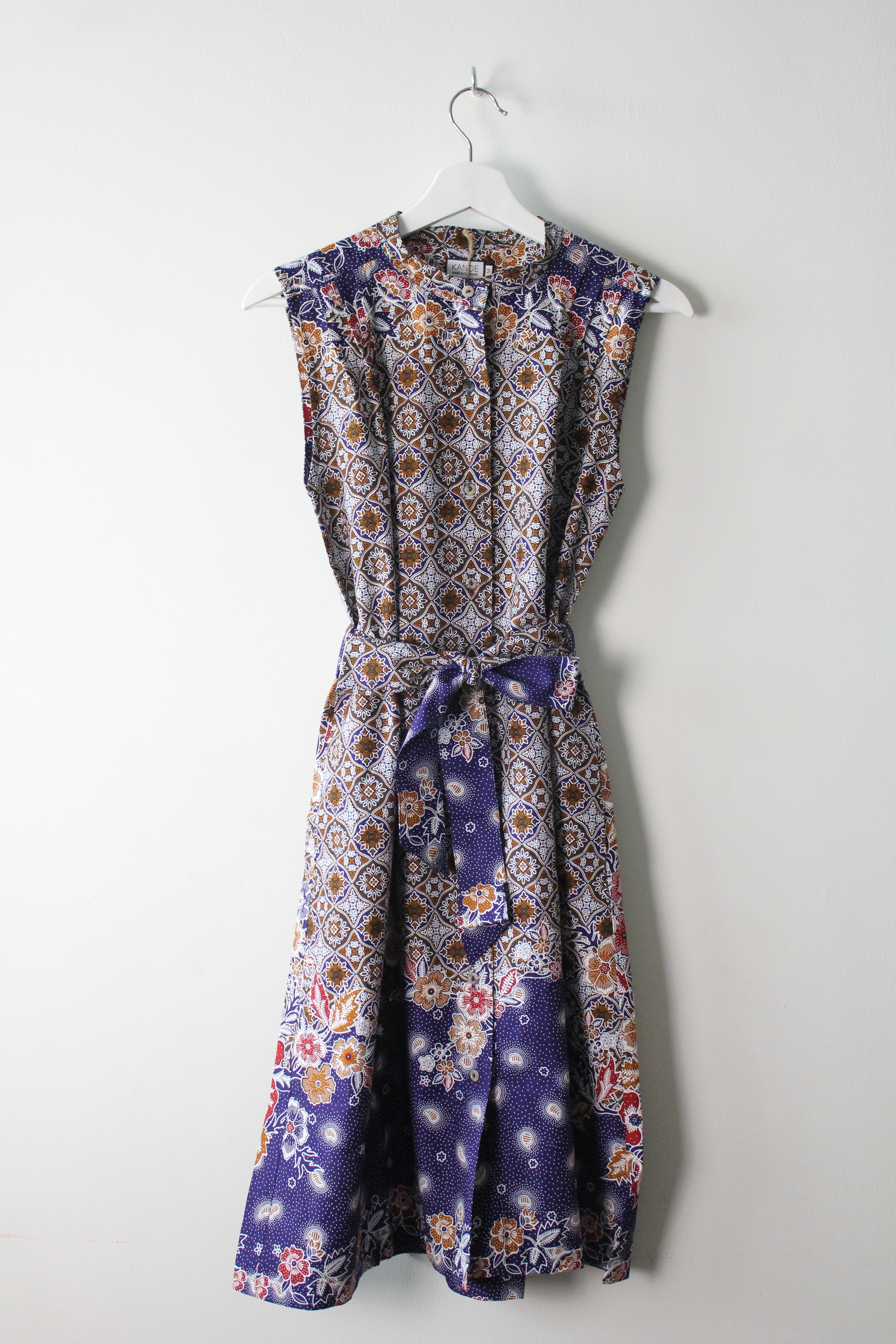 Button Down Dress (M) - Angelic
