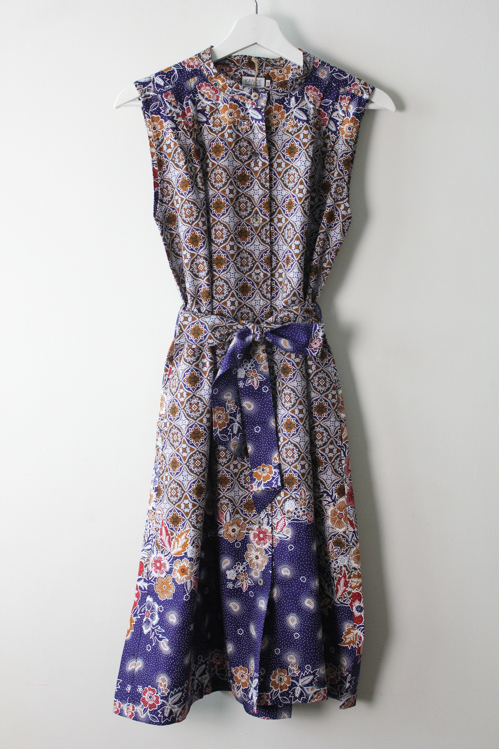 Button Down Dress (M) - Angelic