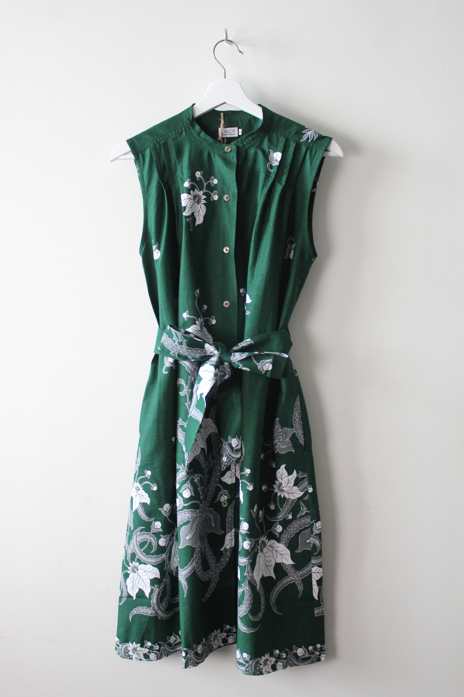 Button Down Dress (L) - Plant Lover