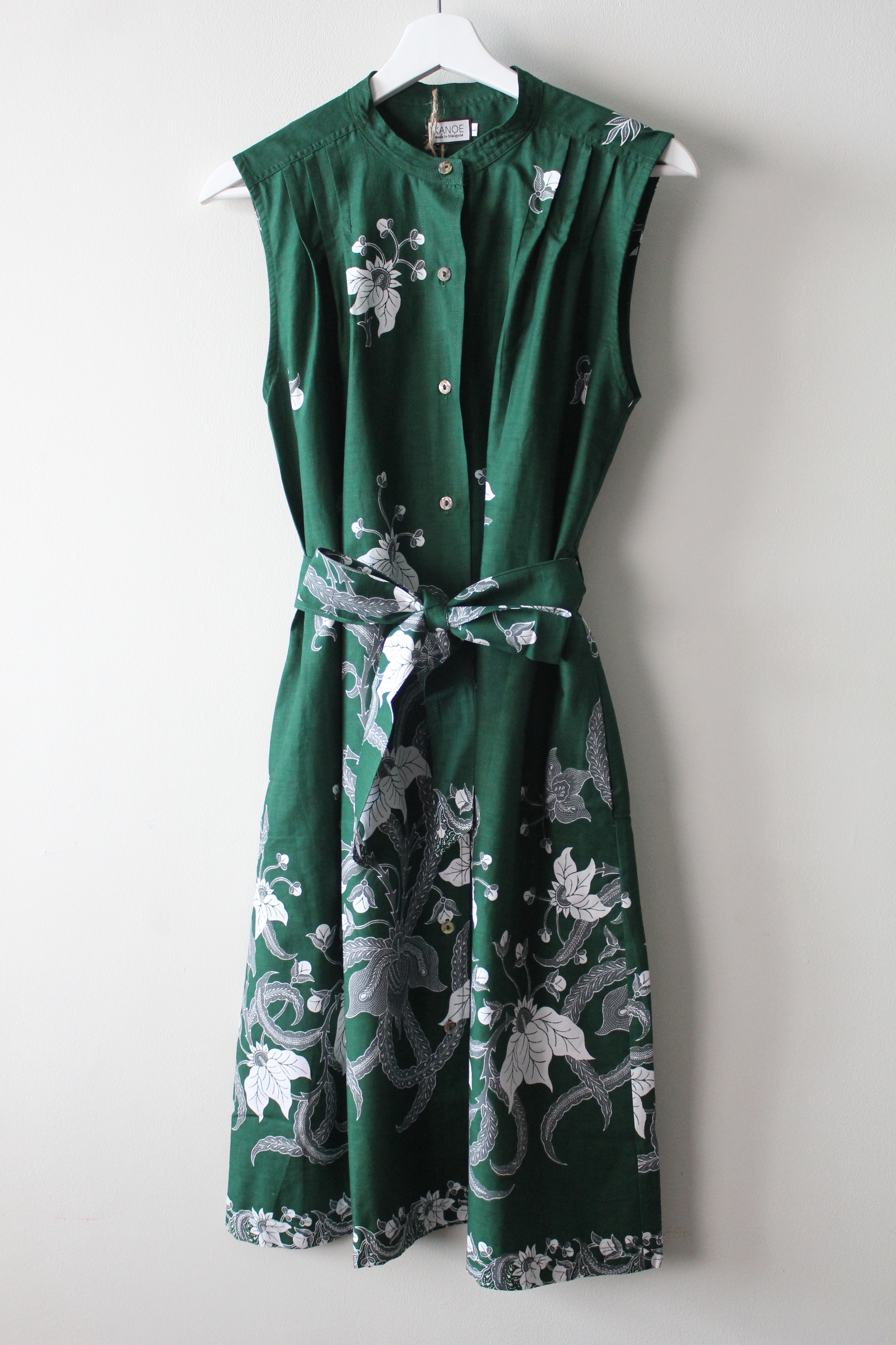 Button Down Dress (L) - Plant Lover