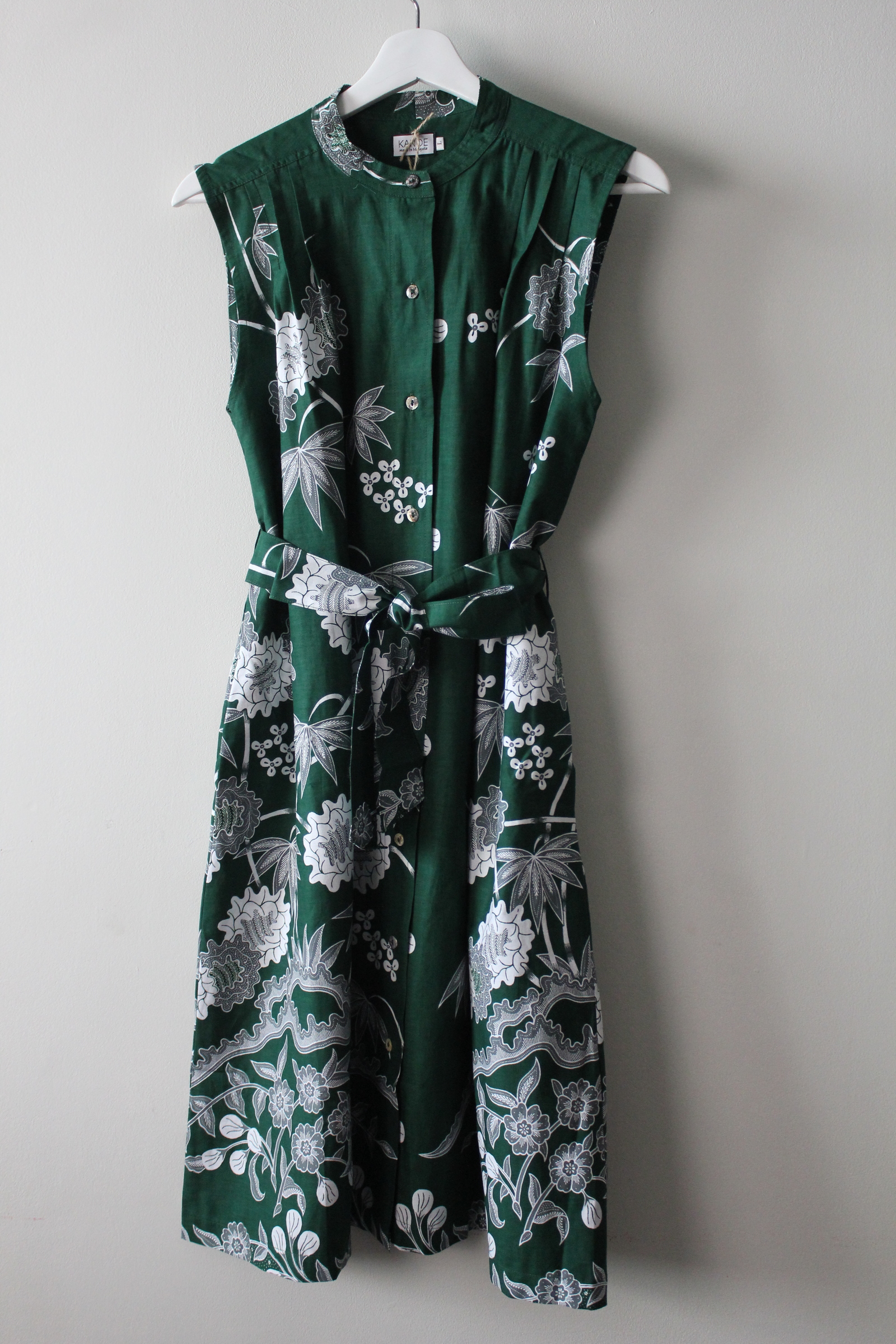 Button Down Dress (L) - Pea