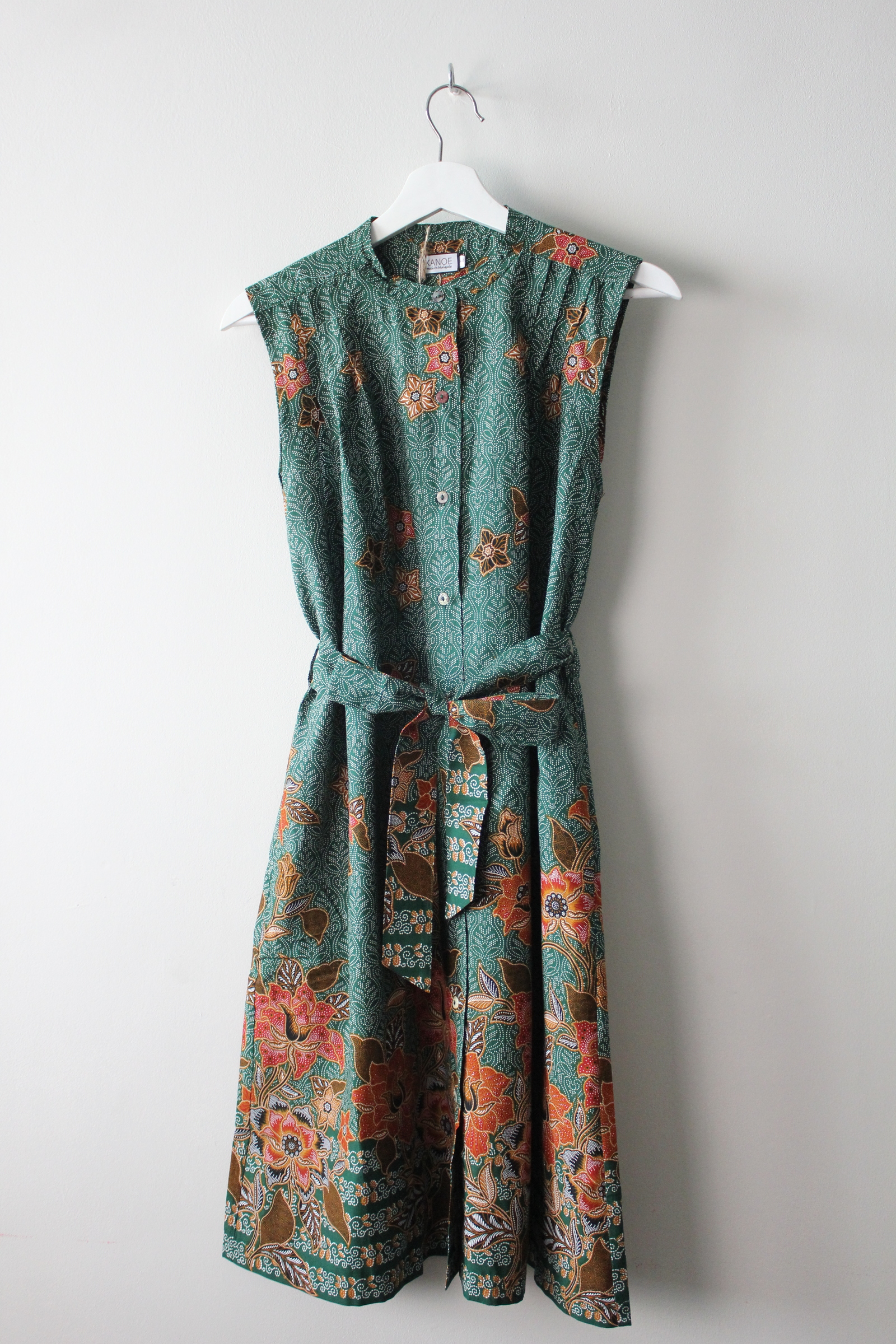 Button Down Dress (L) - Rihanna