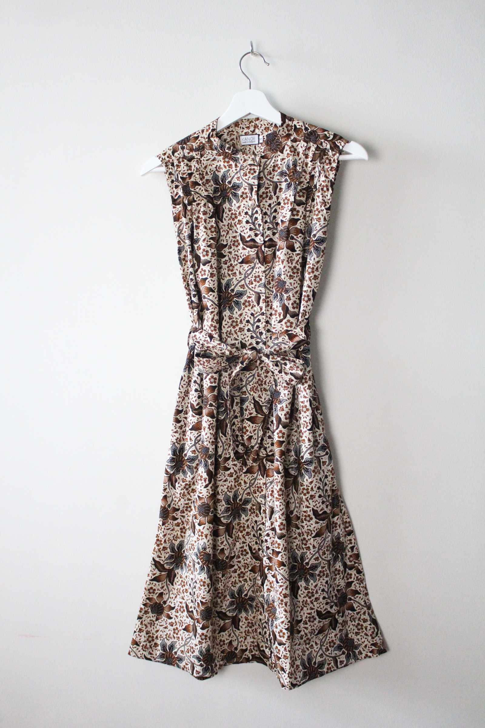 Button Down Dress (S) - Holly