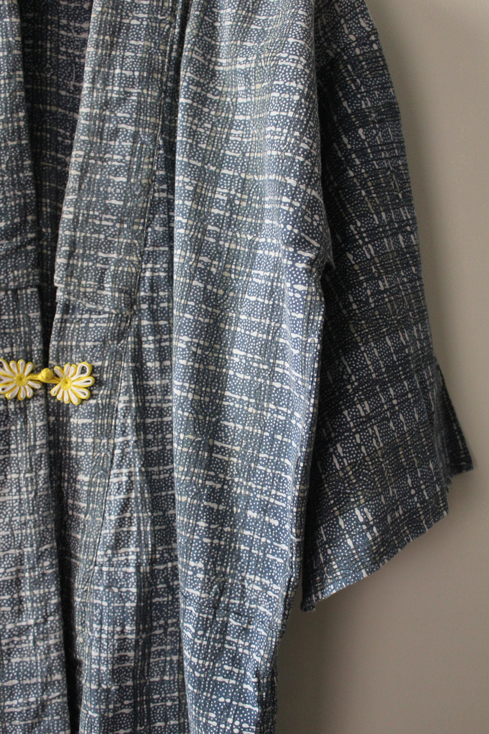 Upcycled Vintage Kimono Throwover - Waves