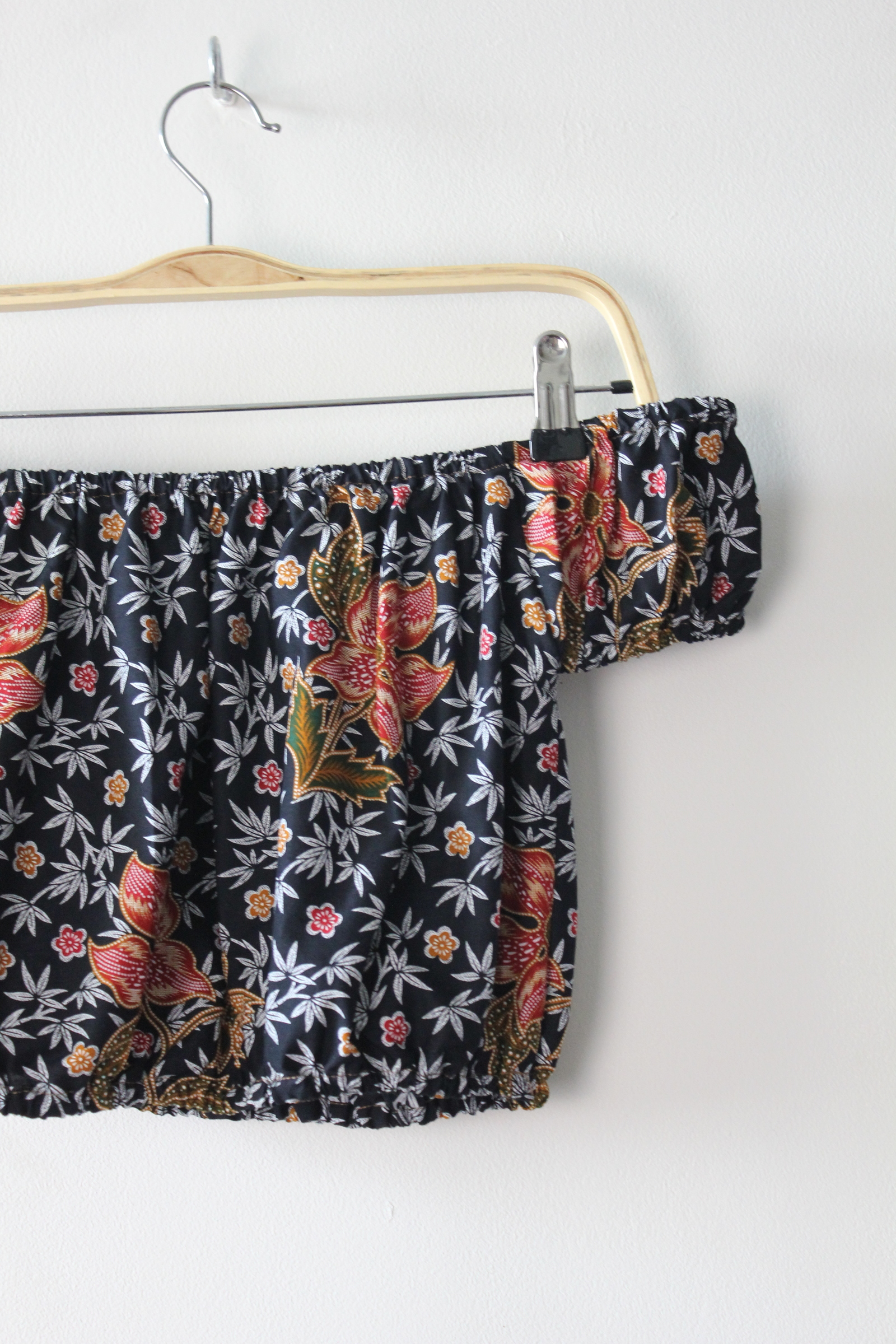 Lil Millie Cropped Top - Charis