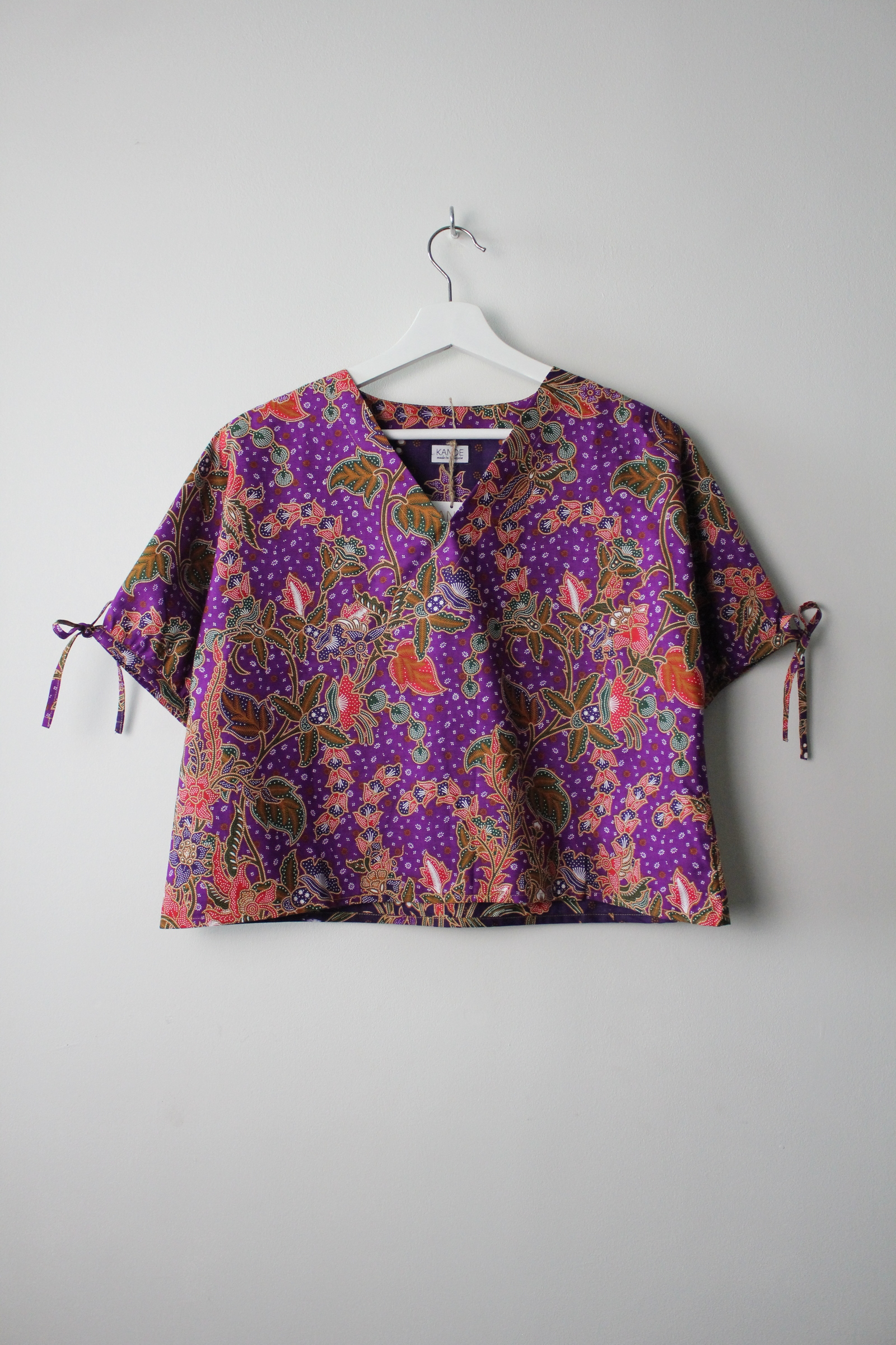 Avery Dae Batik Top - Peru
