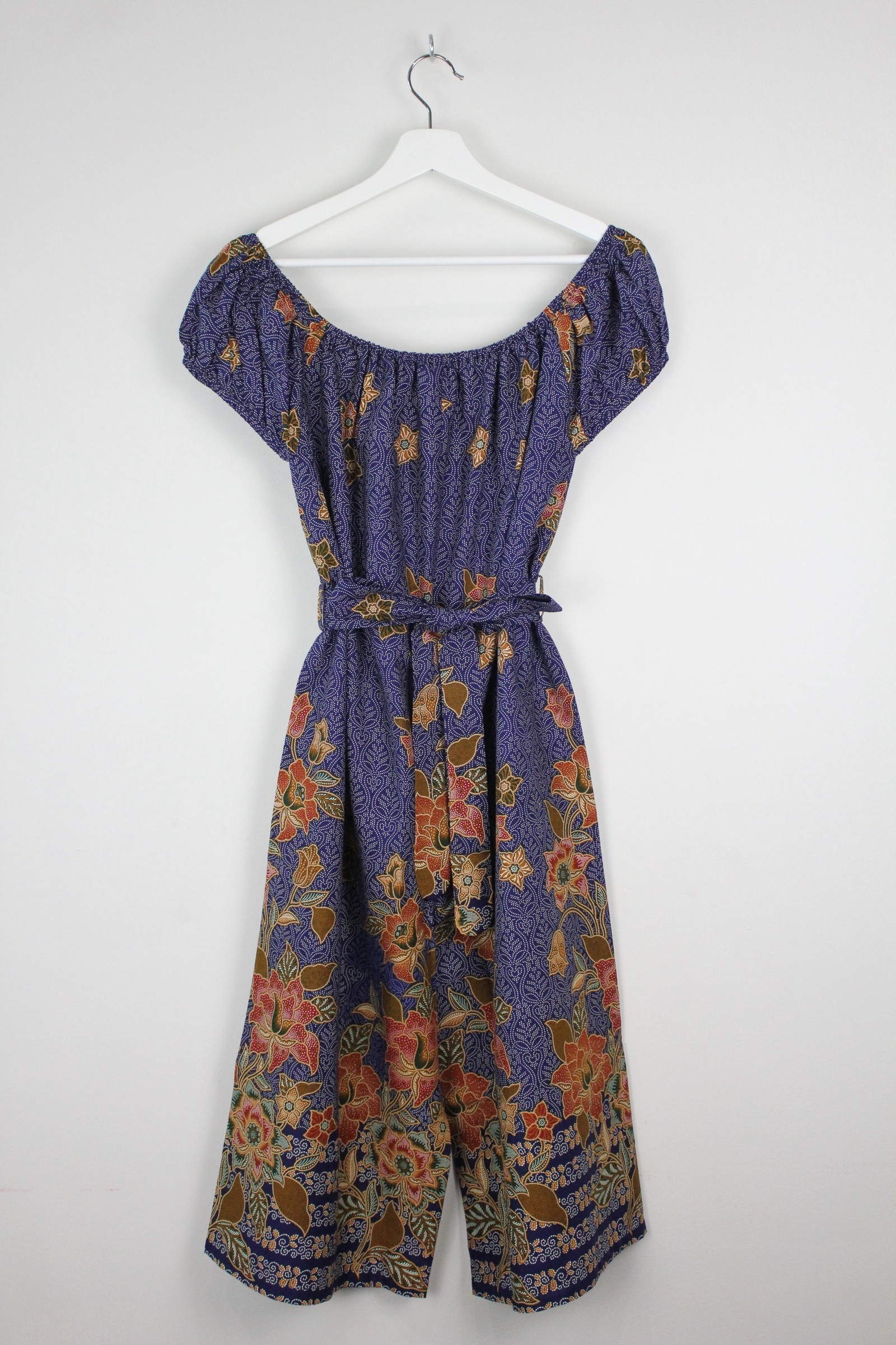 AveryDae Batik Jumpsuit (L) - Tati