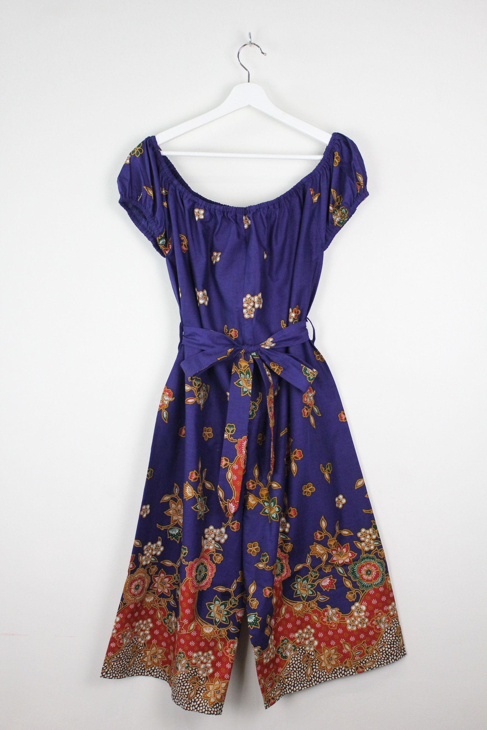 AveryDae Batik Jumpsuit (L) - Rosie