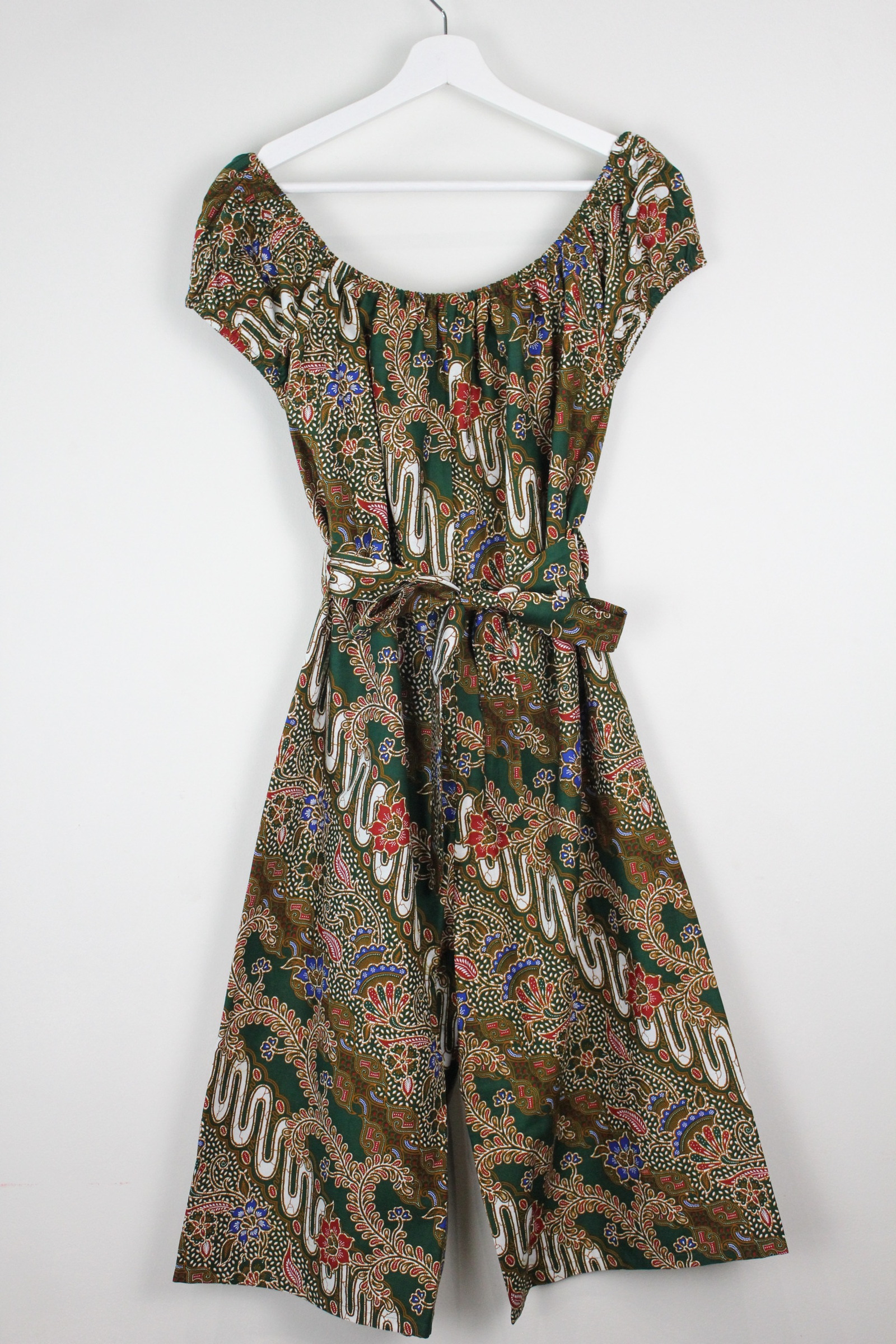 AveryDae Batik Jumpsuit (L) - Rumi