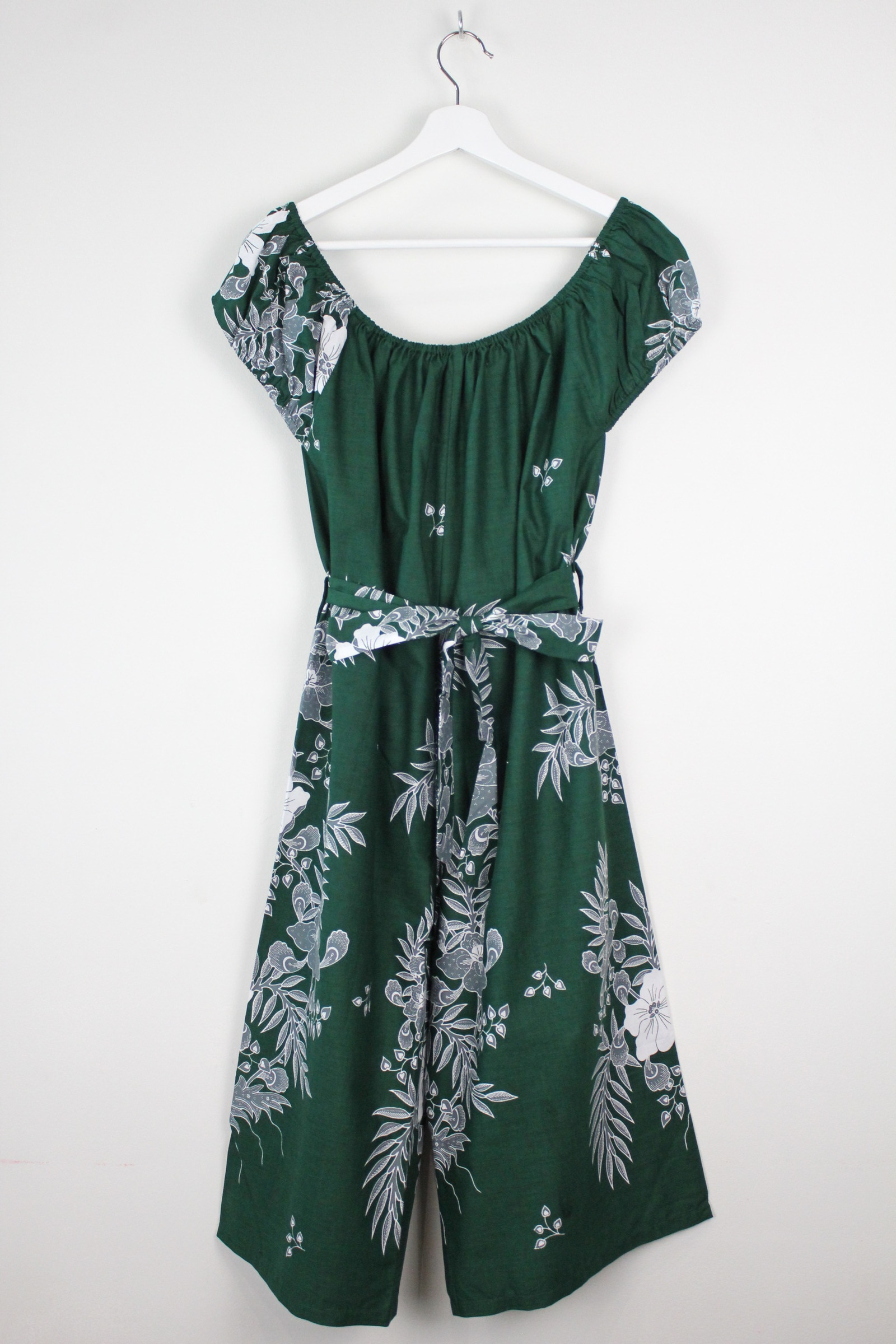 AveryDae Batik Jumpsuit (L) - Avrie